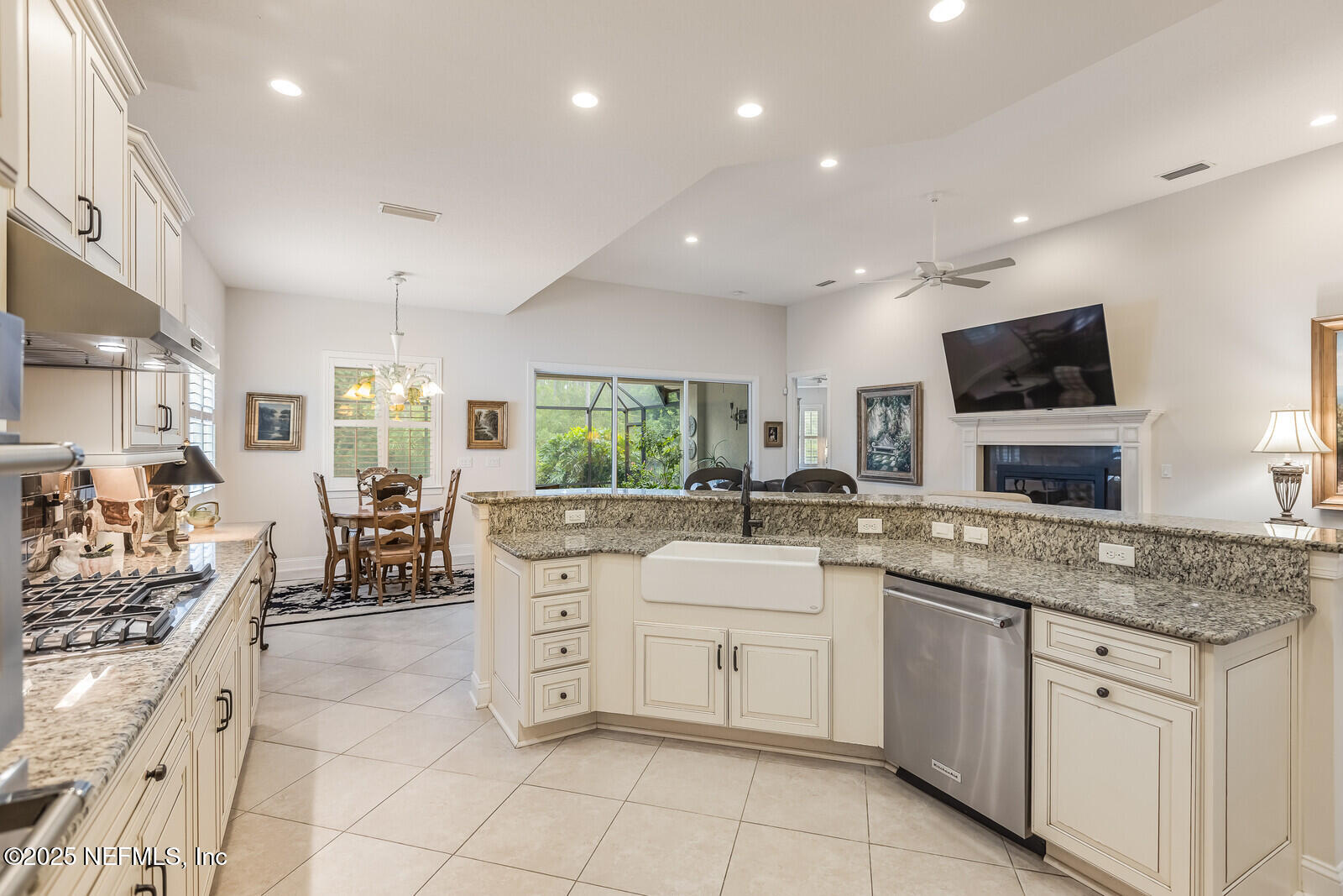 244 PALM ISLAND Way