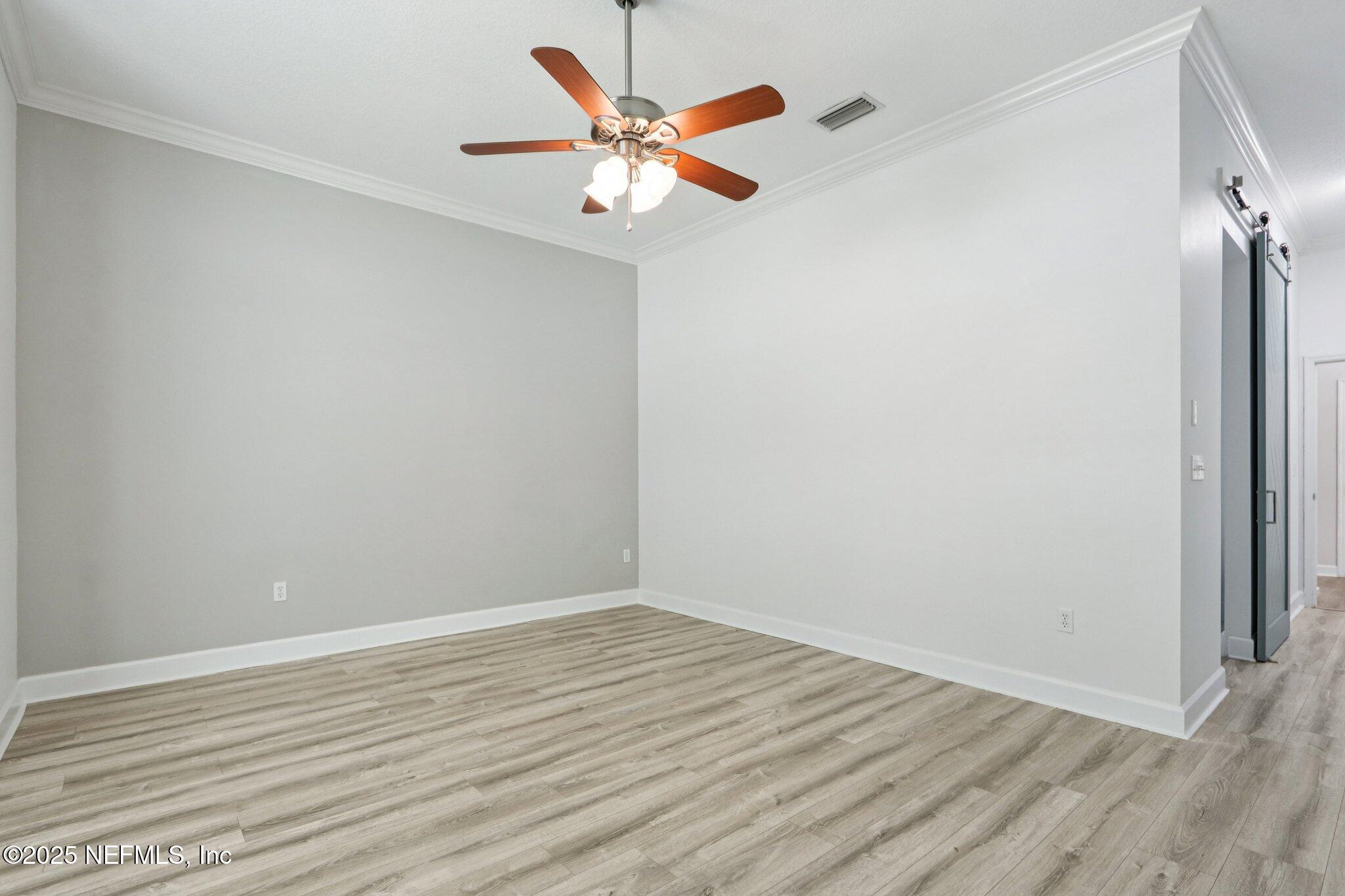 43 AMHERST Place