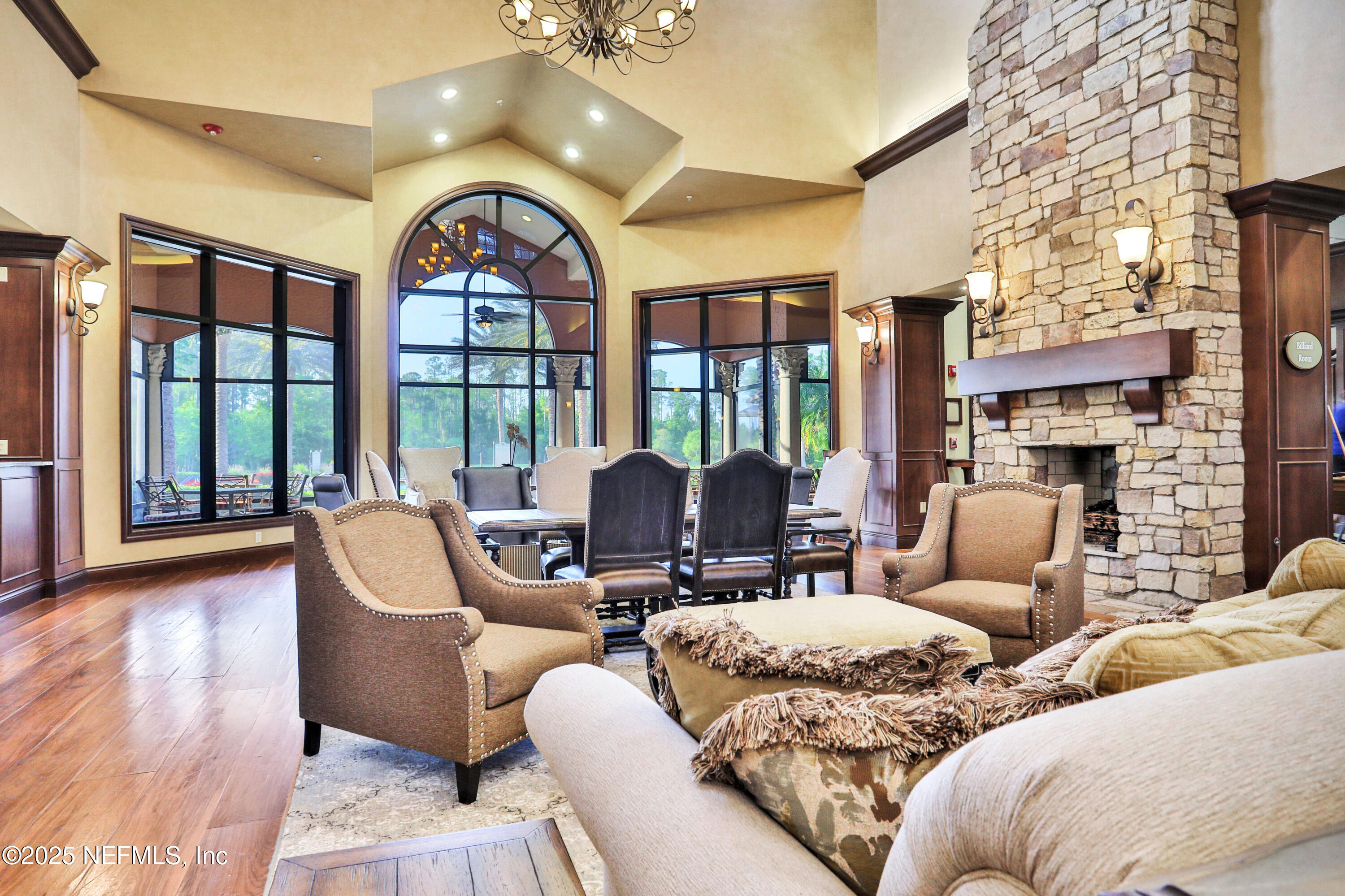 74 WANDERING WOODS Way