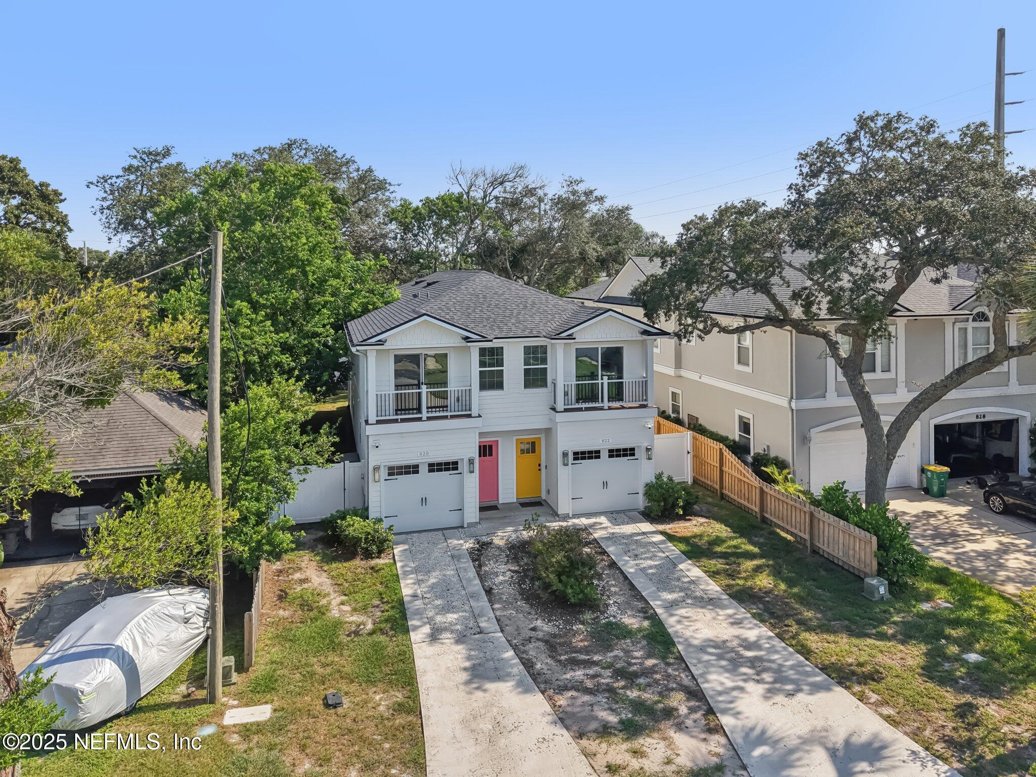 820 & 822 9TH Avenue S
