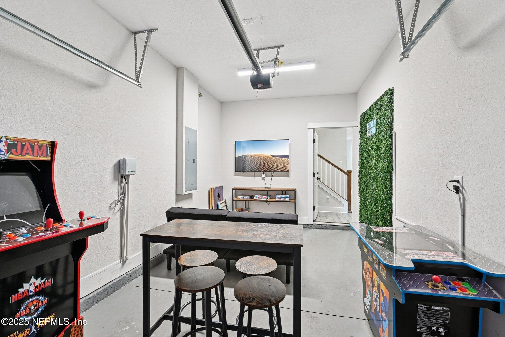 820 & 822 9TH Avenue S