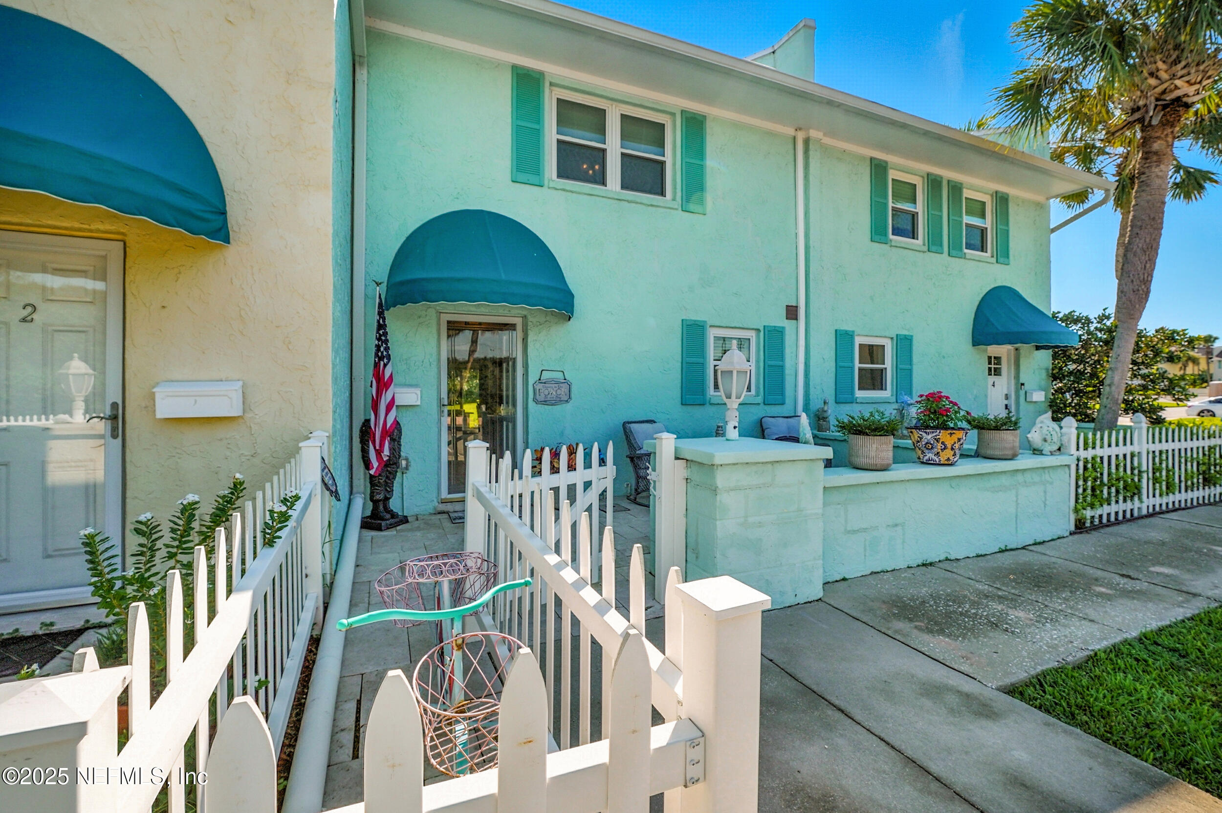 2233 SEMINOLE Road, 3