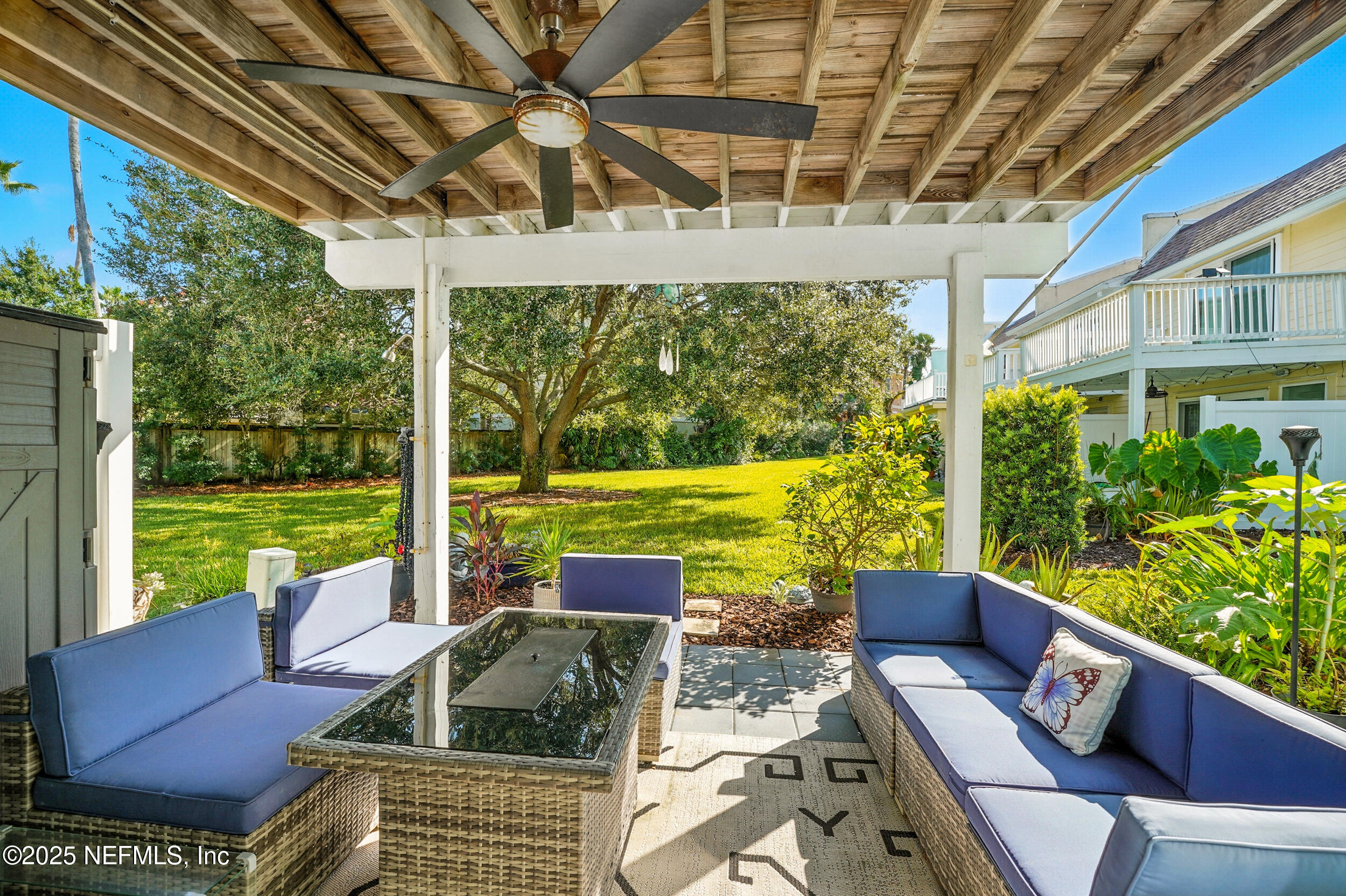 2233 SEMINOLE Road, 3