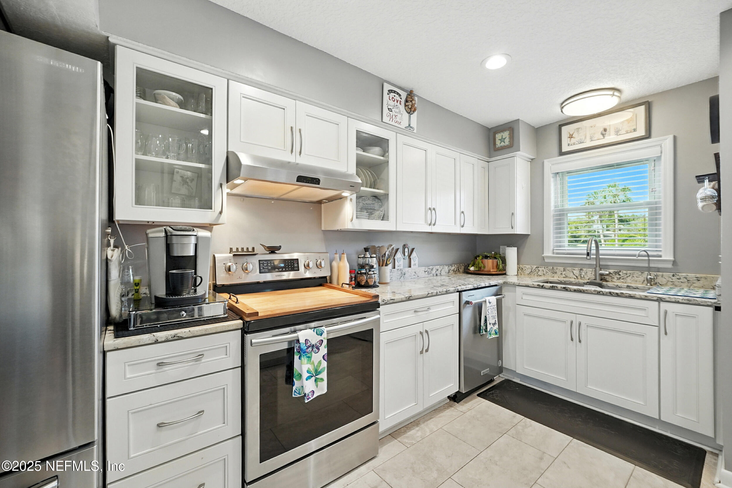 2233 SEMINOLE Road, 3