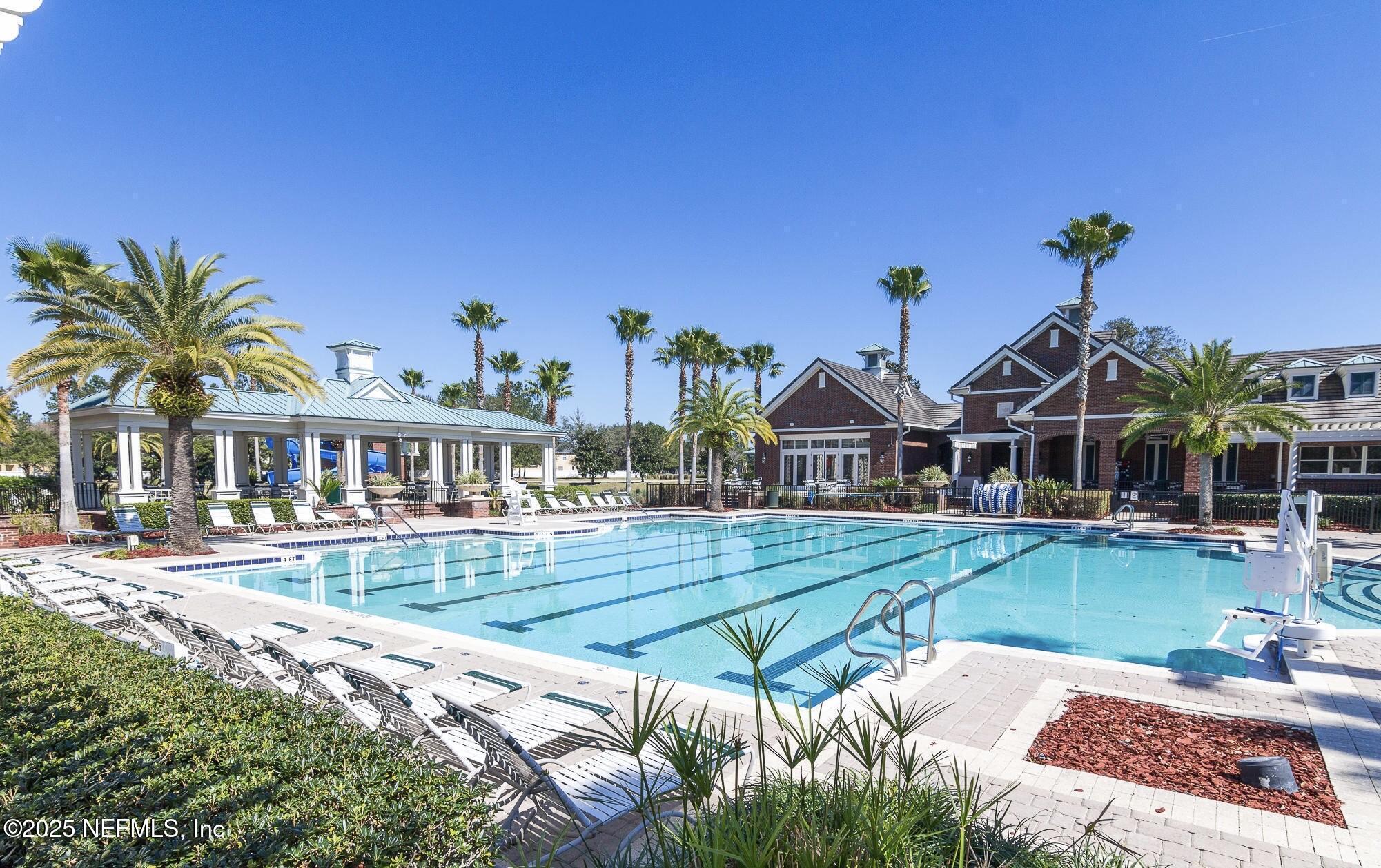 612 CHESTWOOD CHASE Drive