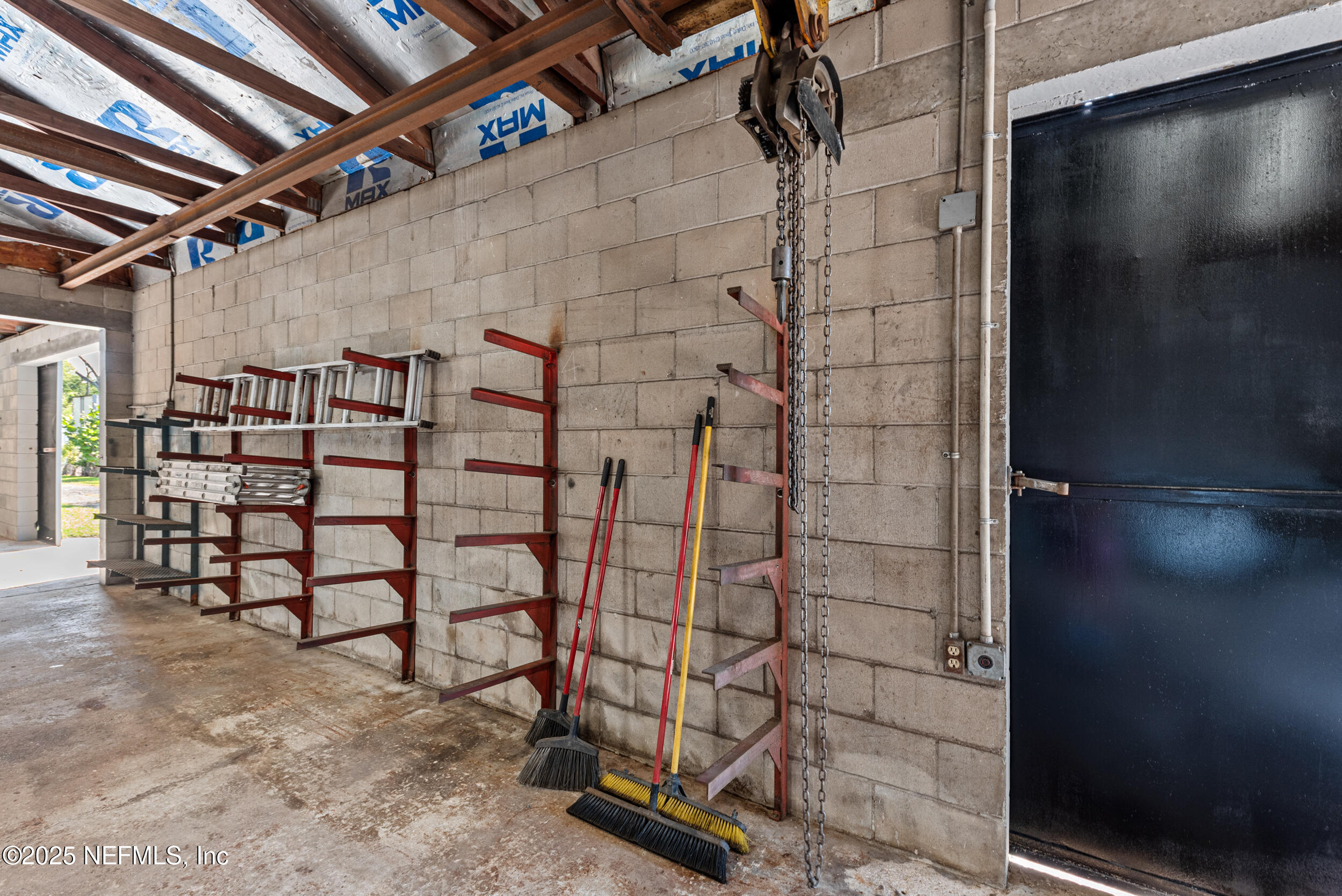 5044 W EDWARD Street