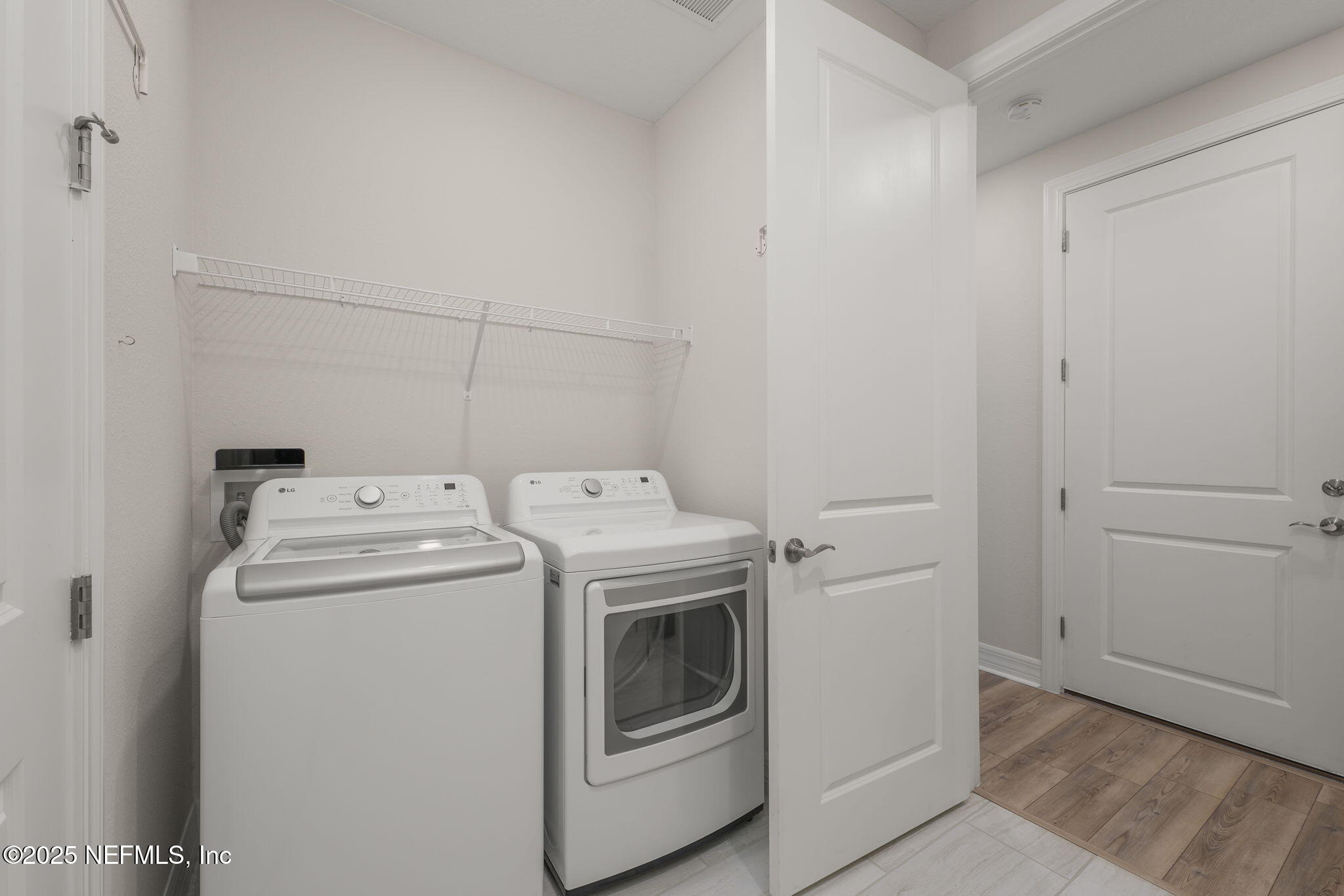 356 TIMBER LIGHT Trail