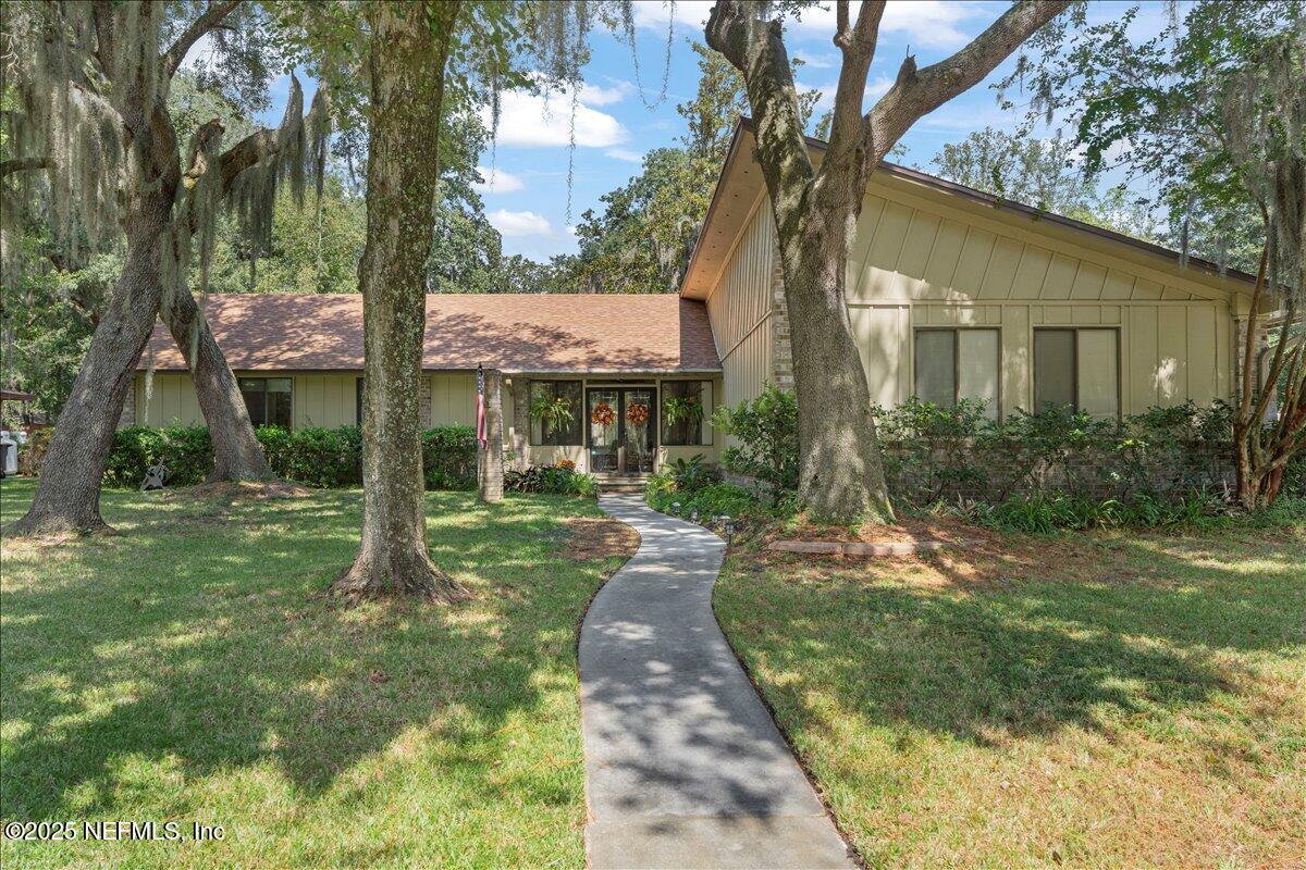 5263 MAGNOLIA OAKS Lane