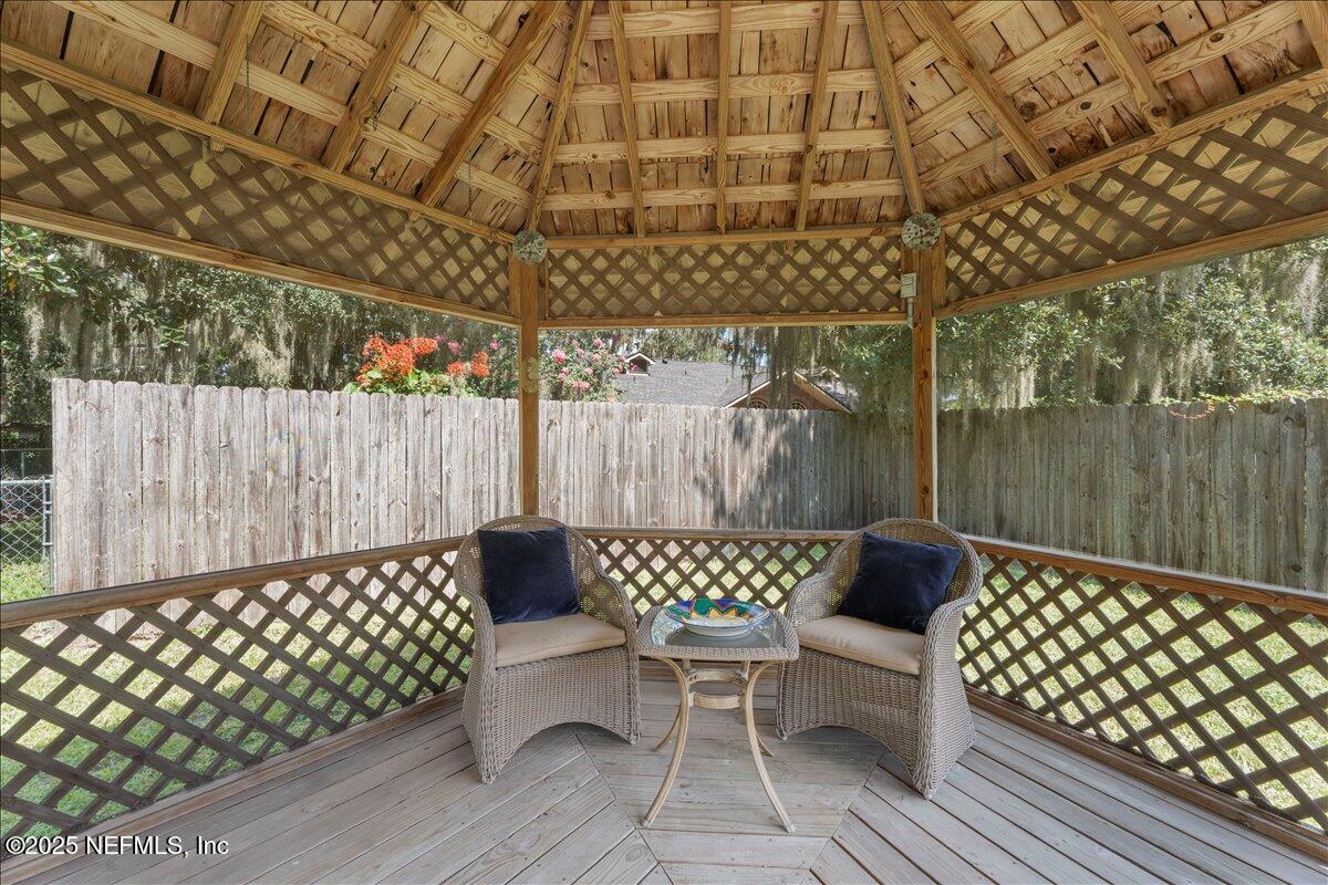 5263 MAGNOLIA OAKS Lane