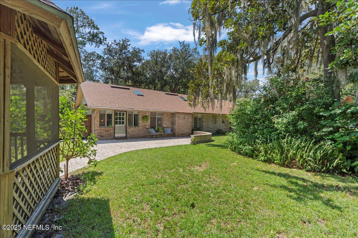 5263 MAGNOLIA OAKS Lane