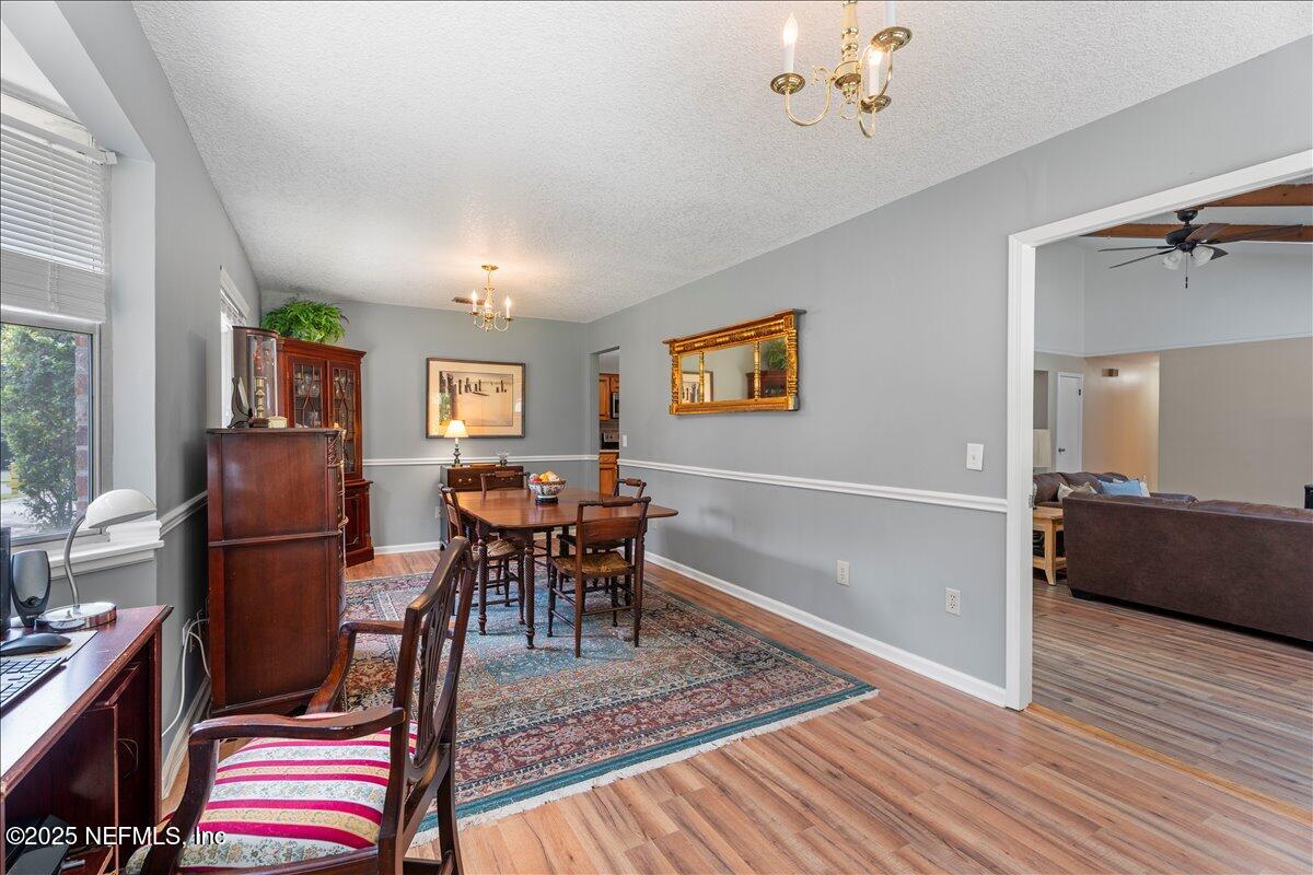 5263 MAGNOLIA OAKS Lane