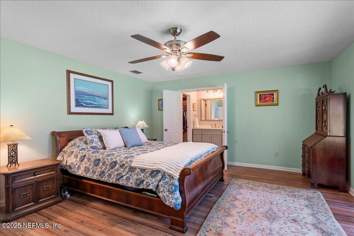 5263 MAGNOLIA OAKS Lane