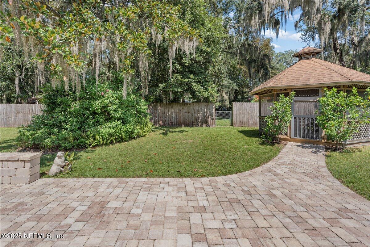 5263 MAGNOLIA OAKS Lane