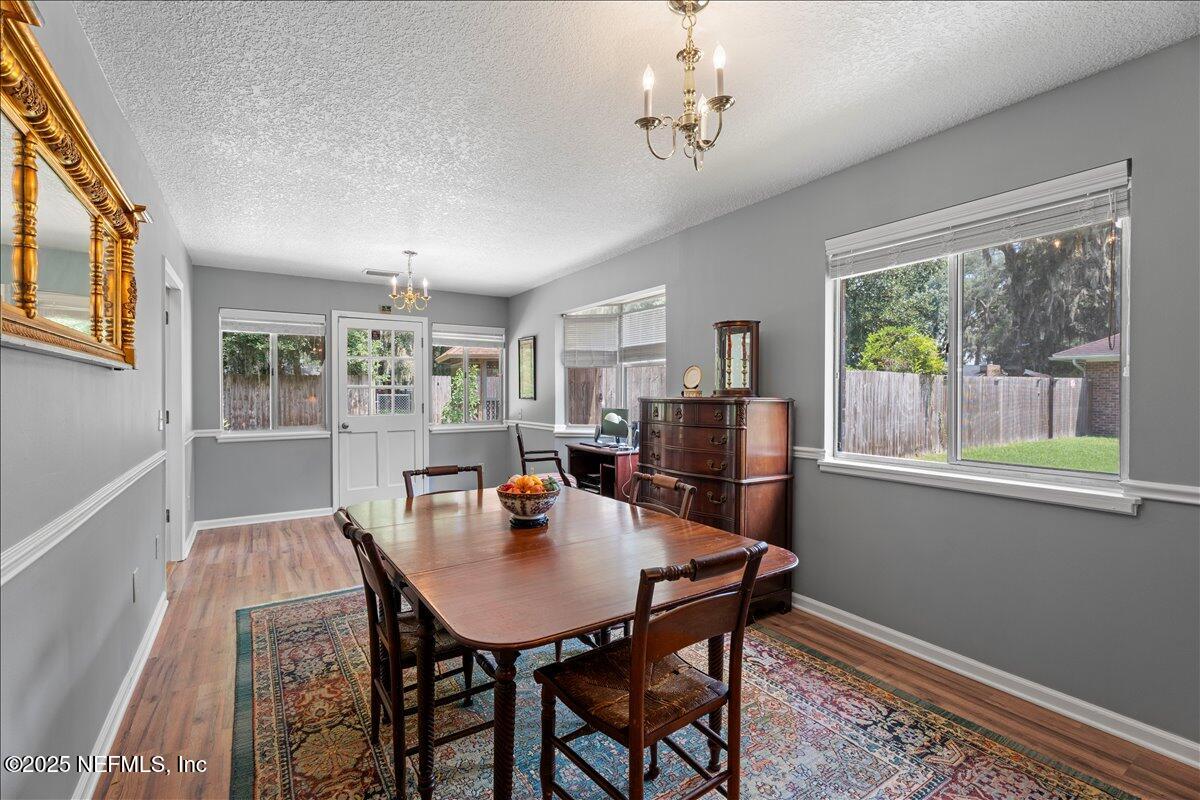 5263 MAGNOLIA OAKS Lane