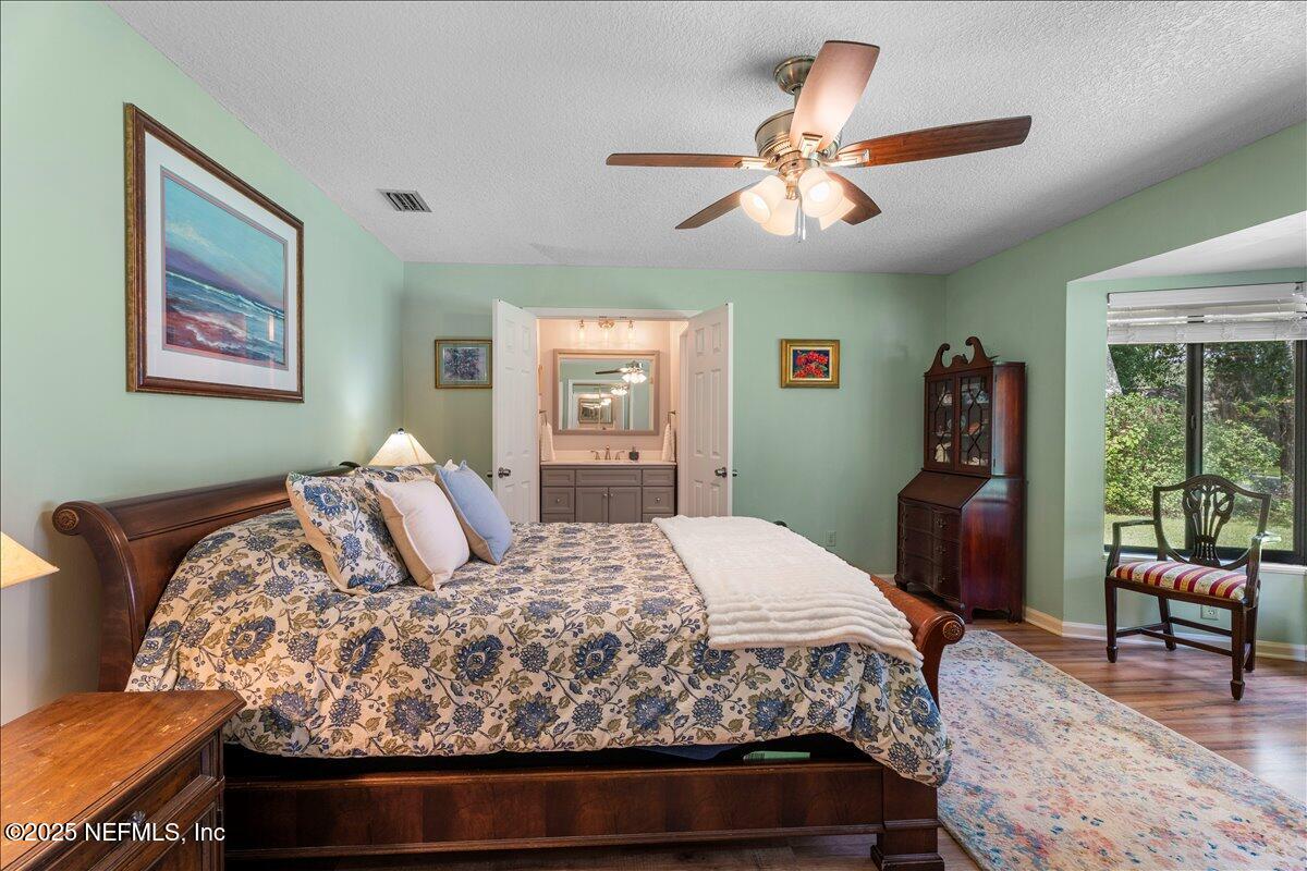 5263 MAGNOLIA OAKS Lane