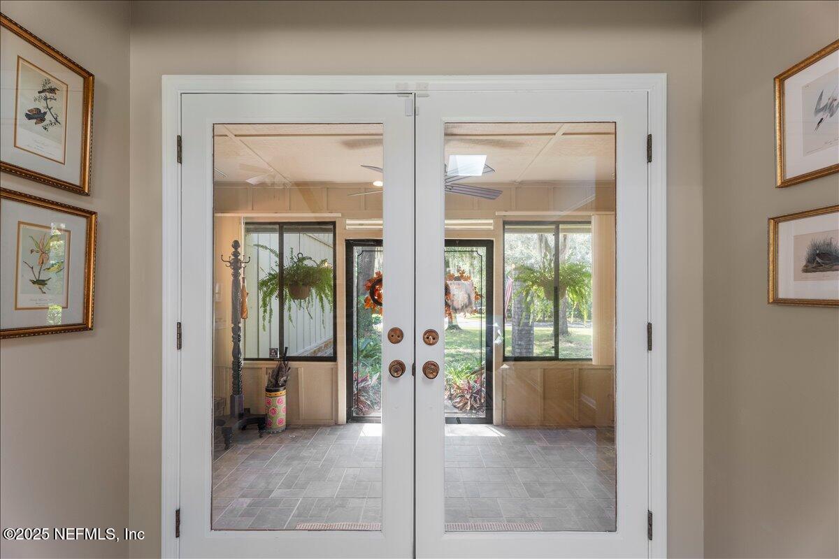 5263 MAGNOLIA OAKS Lane