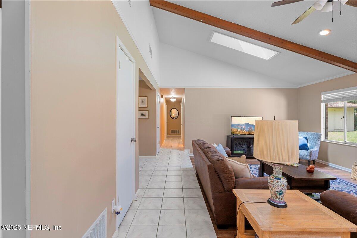 5263 MAGNOLIA OAKS Lane