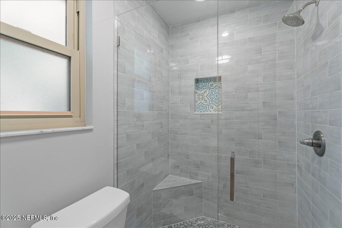 5263 MAGNOLIA OAKS Lane