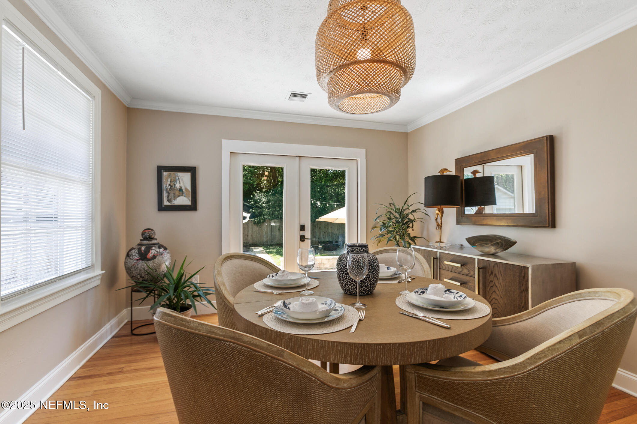 1706 LORIMIER Road