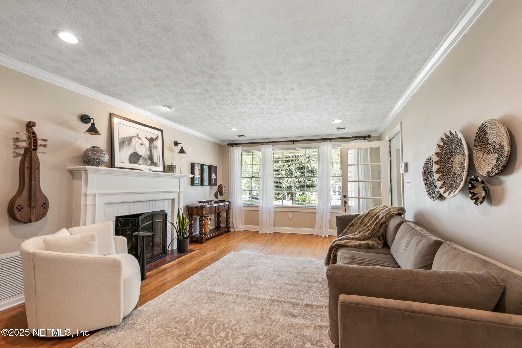 1706 LORIMIER Road