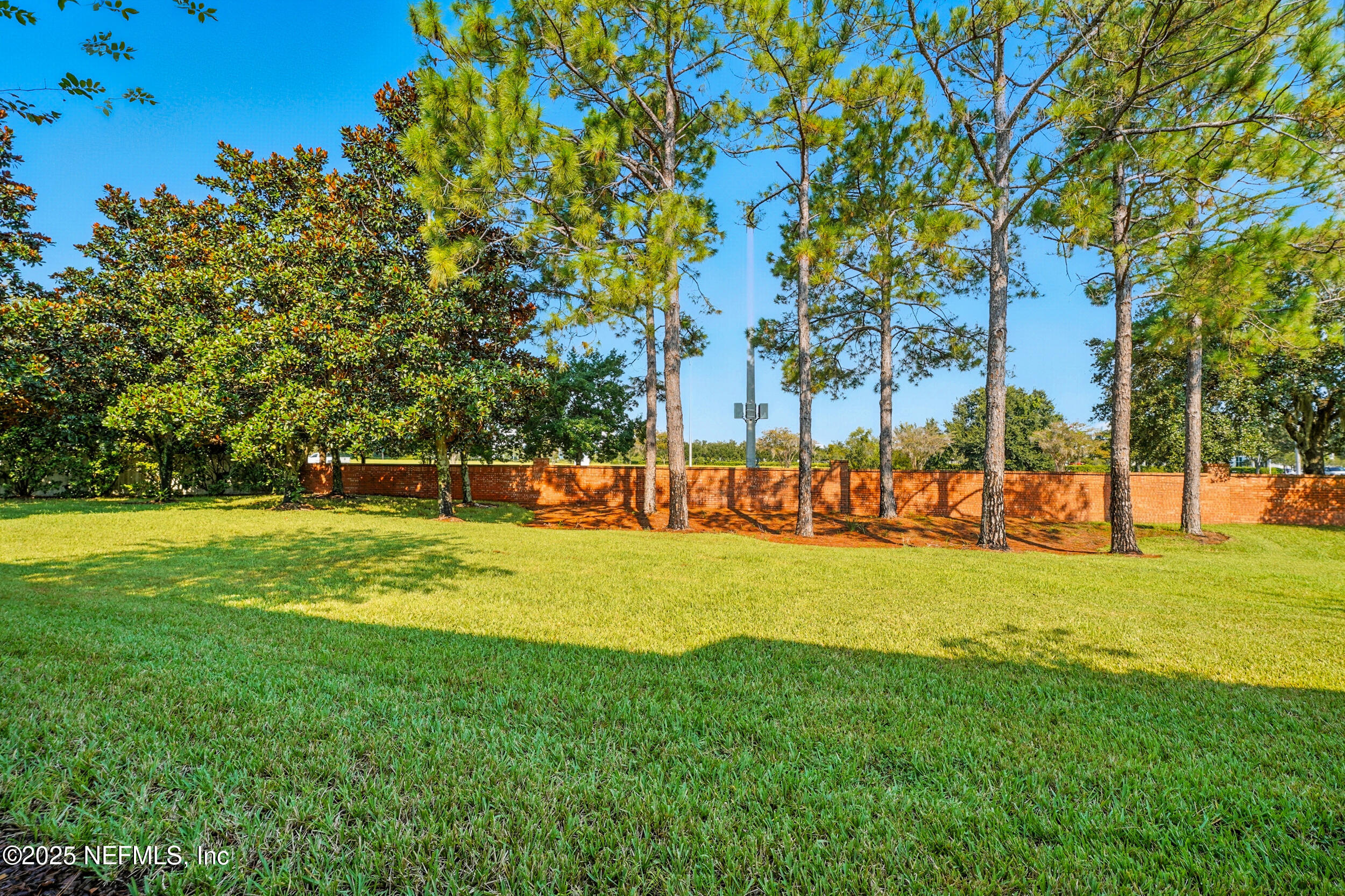 11207 CASTLEMAIN Circle N