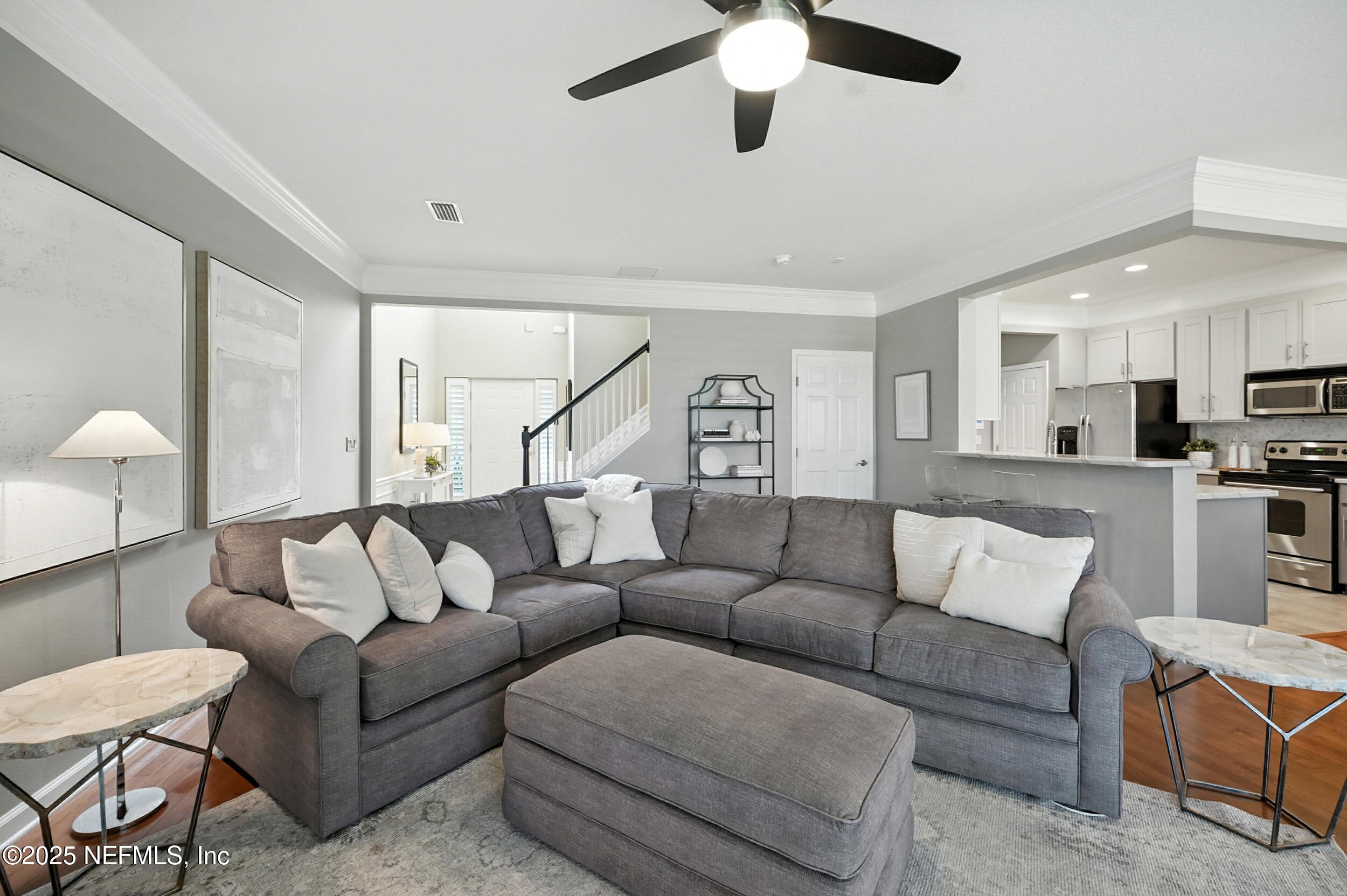 11207 CASTLEMAIN Circle N