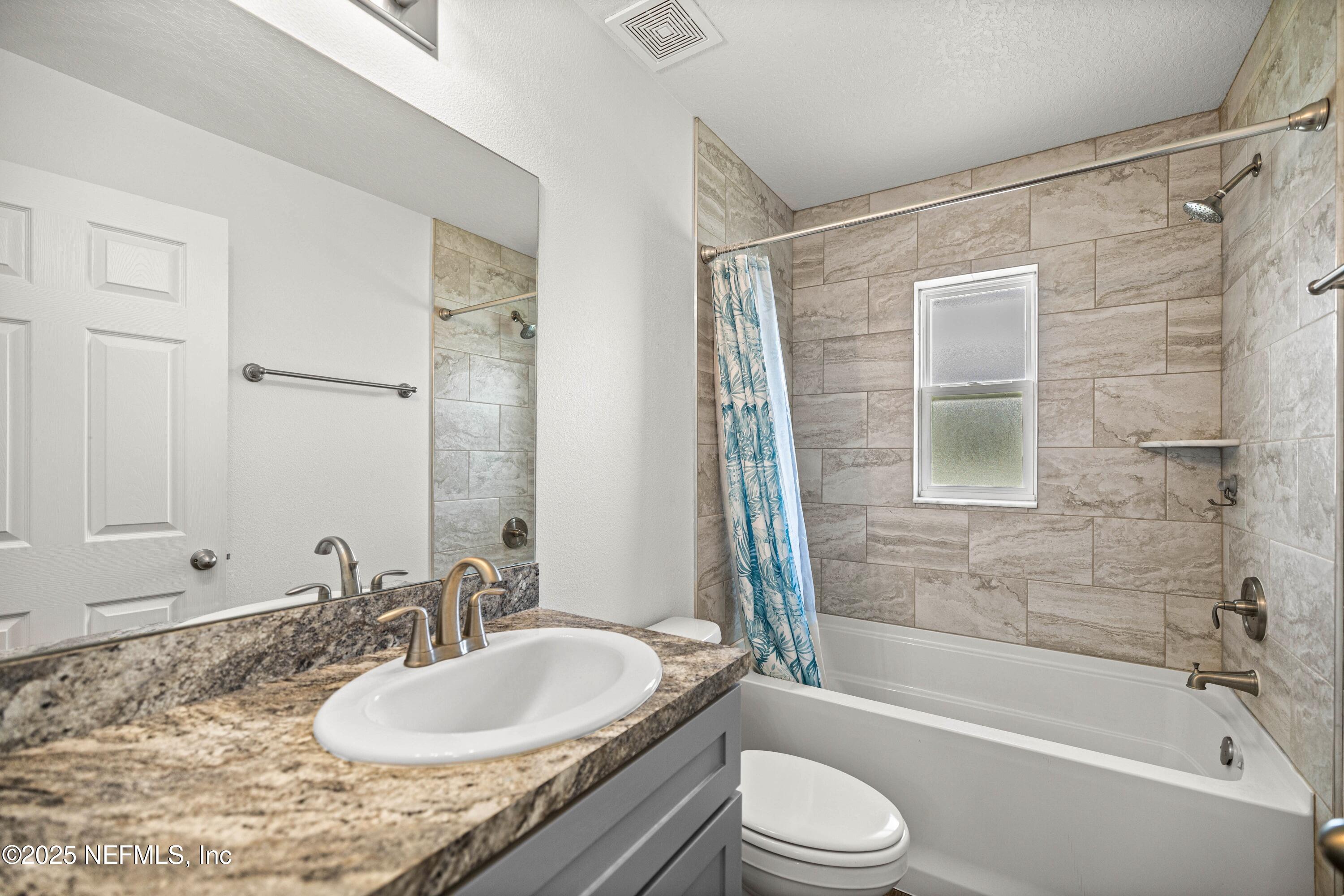 4490 E MARYLAND Street