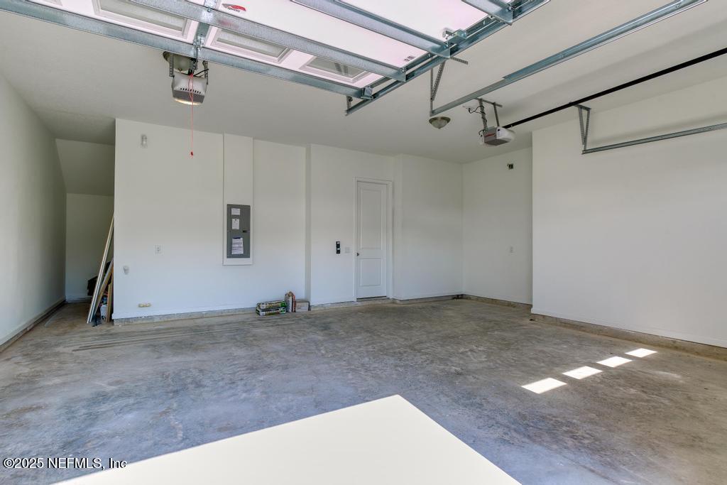 475 MARQUESA Circle, St. Johns