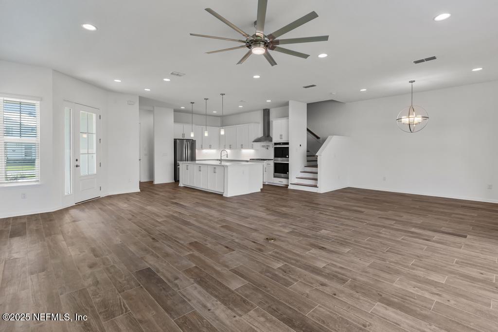 475 MARQUESA Circle, St. Johns