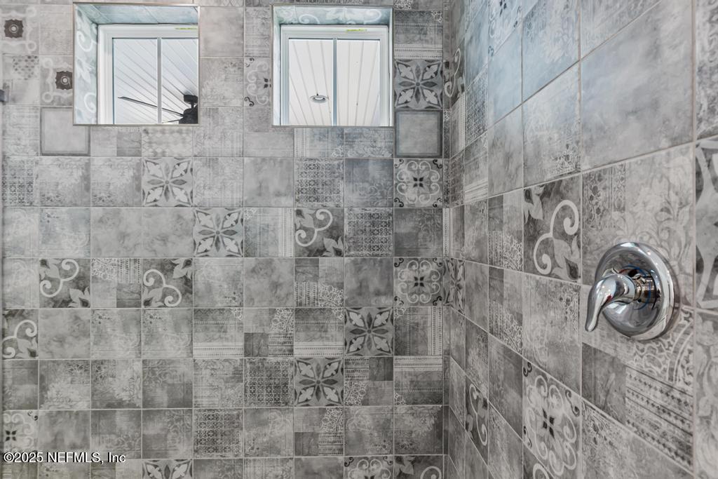 475 MARQUESA Circle, St. Johns