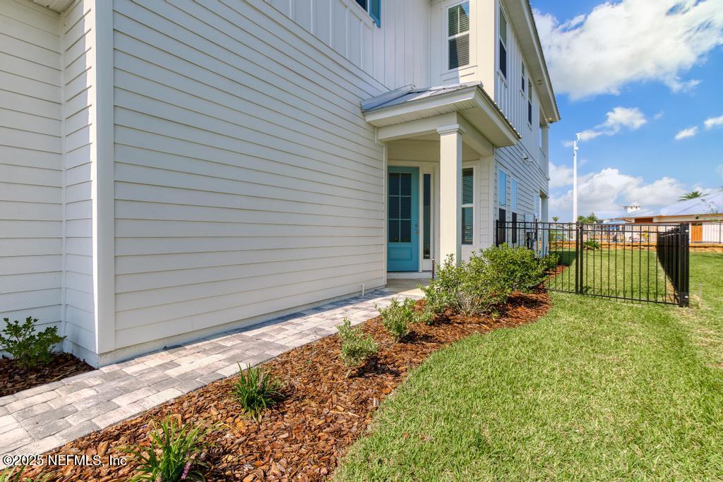 475 MARQUESA Circle, St. Johns