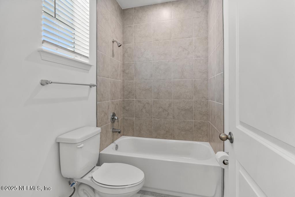 475 MARQUESA Circle, St. Johns