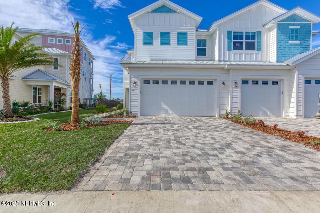 469 MARQUESA Circle, St. Johns