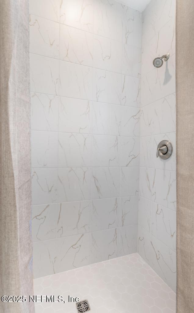 469 MARQUESA Circle, St. Johns