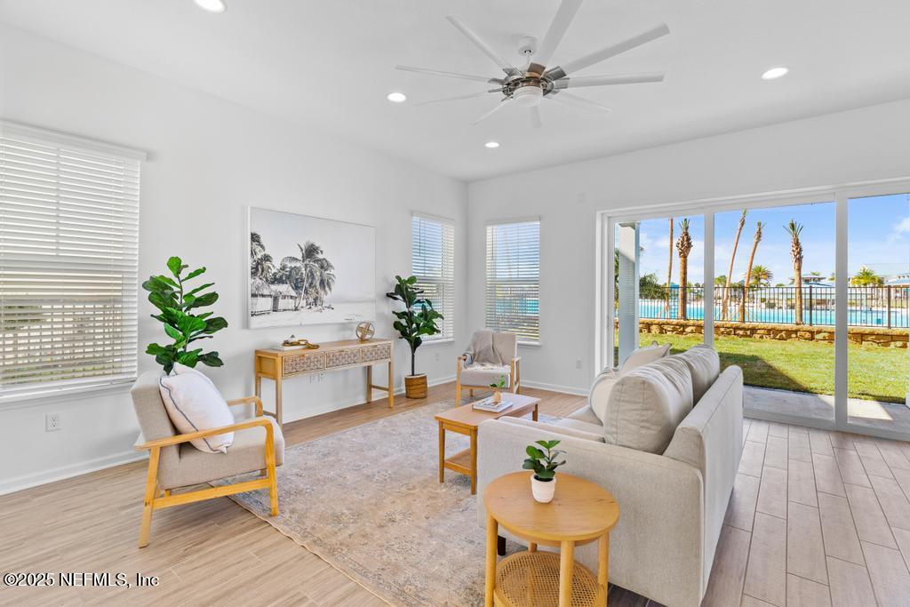 469 MARQUESA Circle, St. Johns