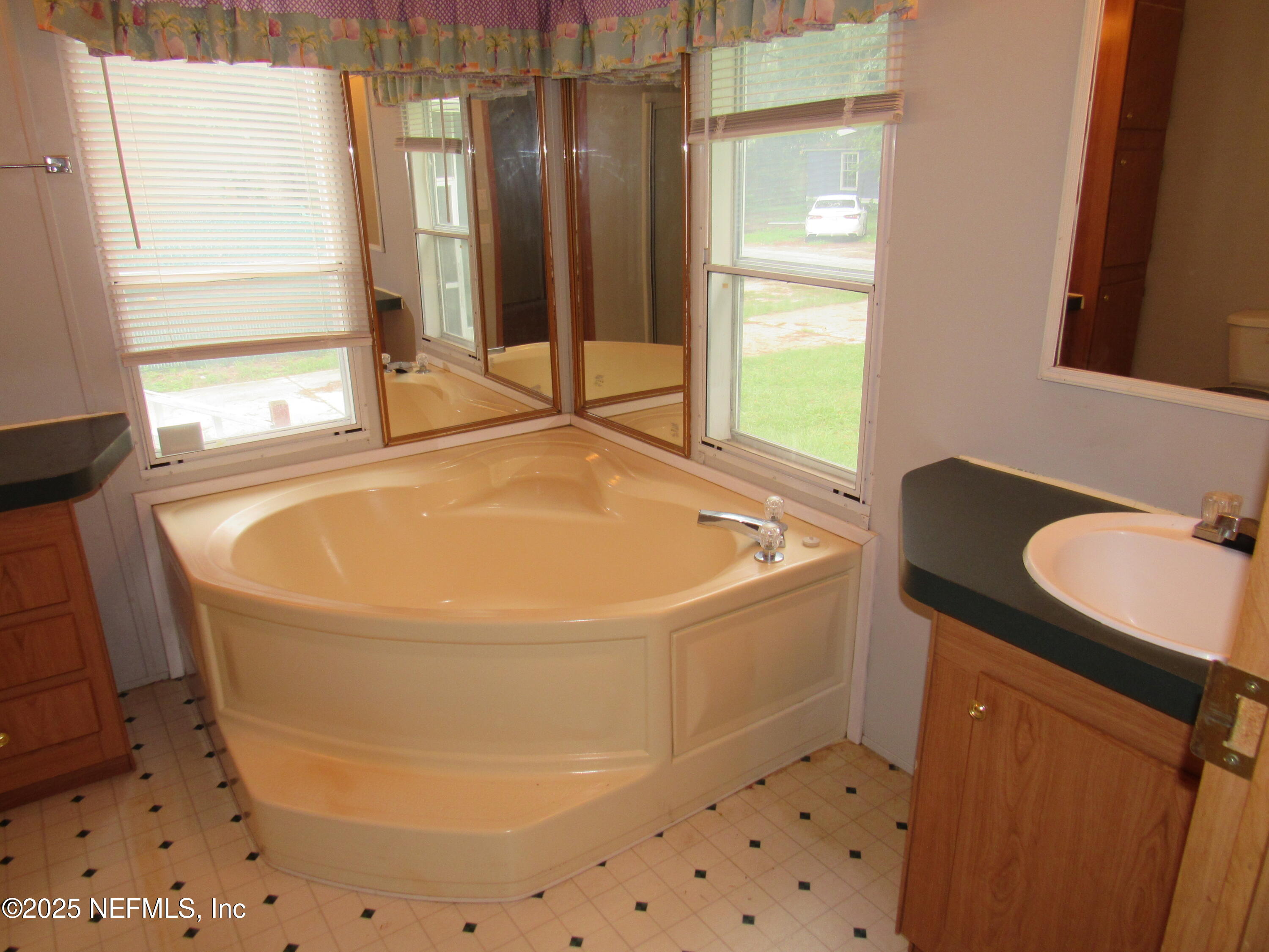 1148 HARMONY Drive, St. Johns