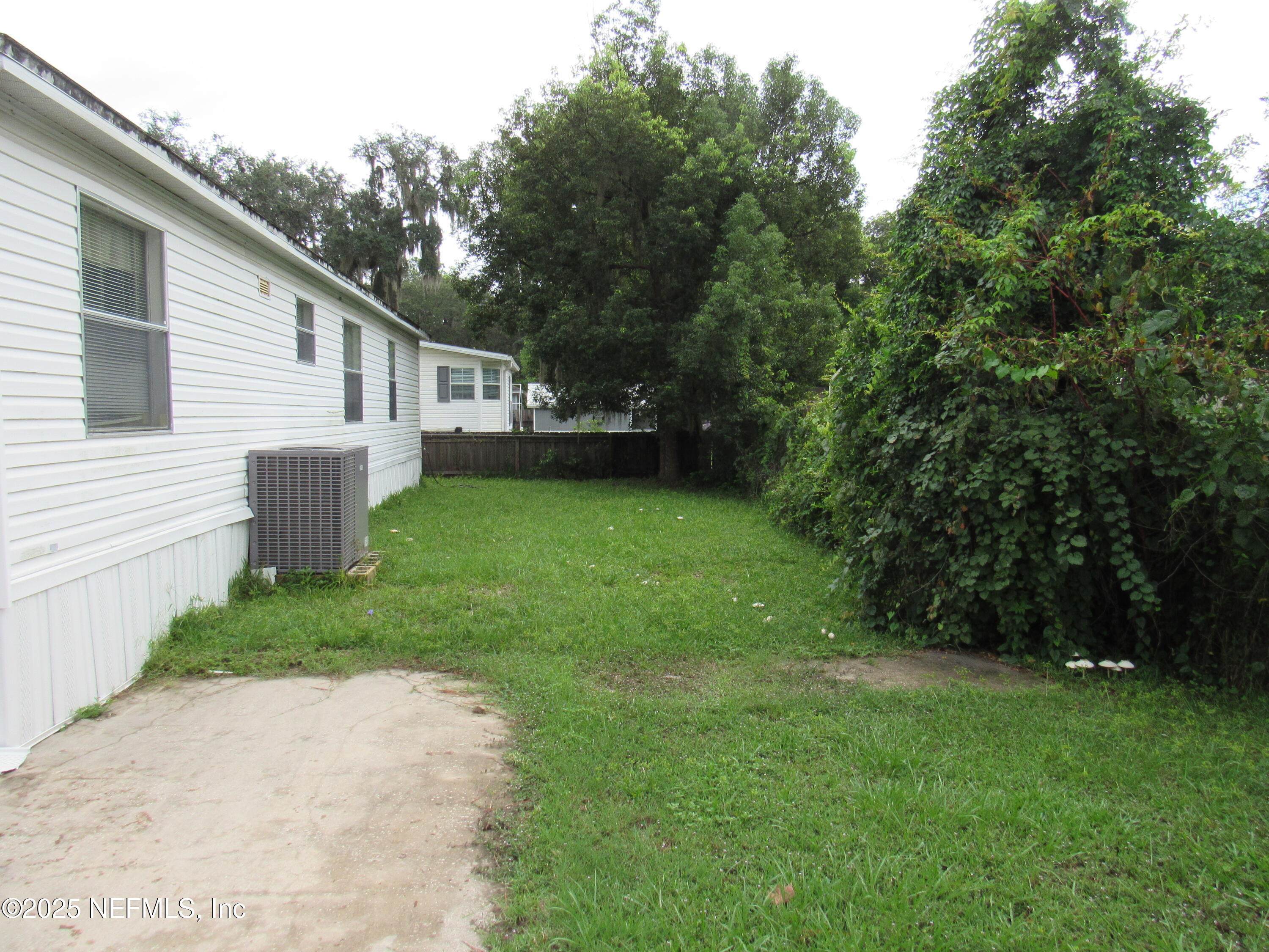 1148 HARMONY Drive, St. Johns