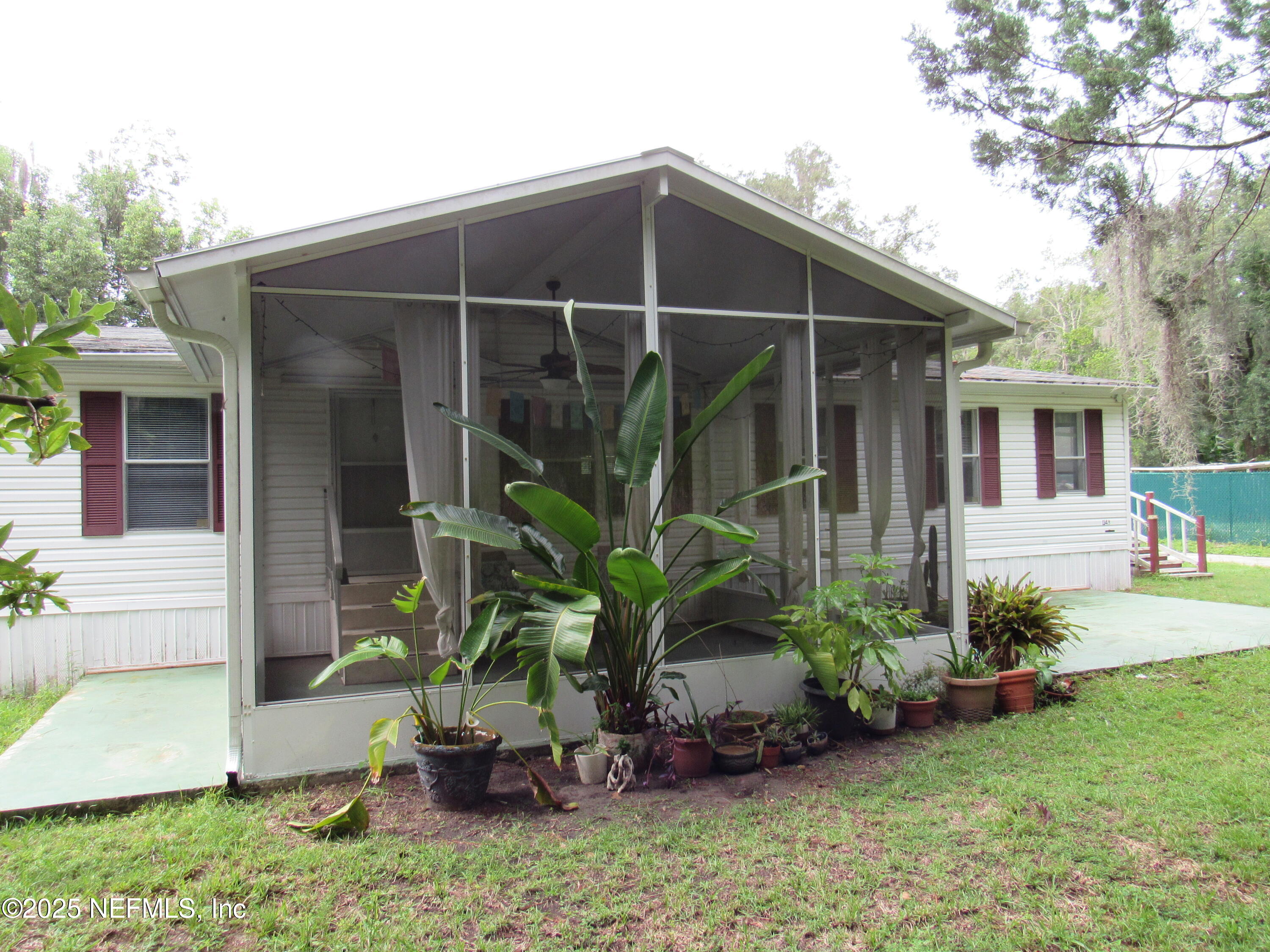 1148 HARMONY Drive, St. Johns