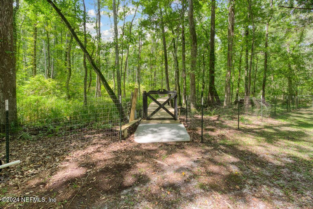 8225 HARDWOOD LANDING Road, St. Augustine