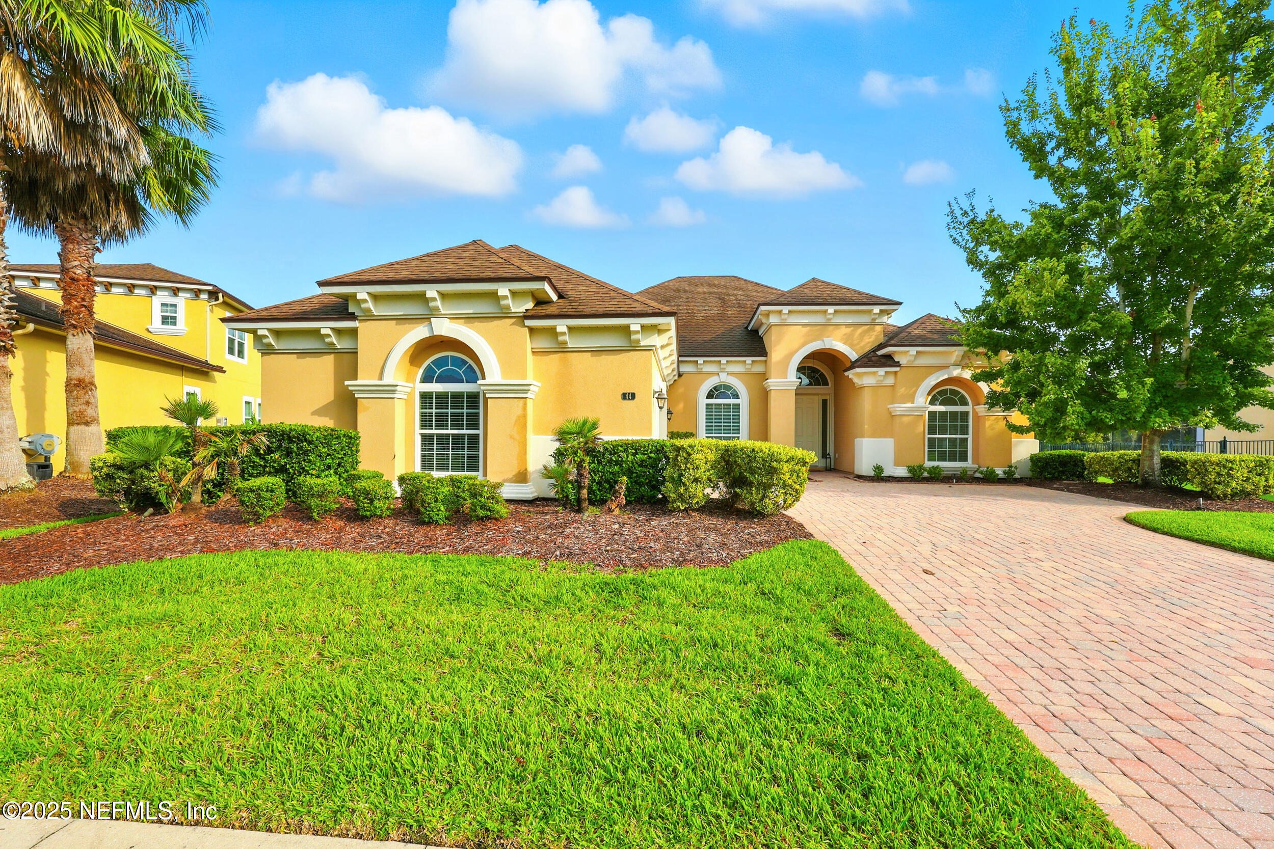 44 CUMBERLAND ISLAND Circle