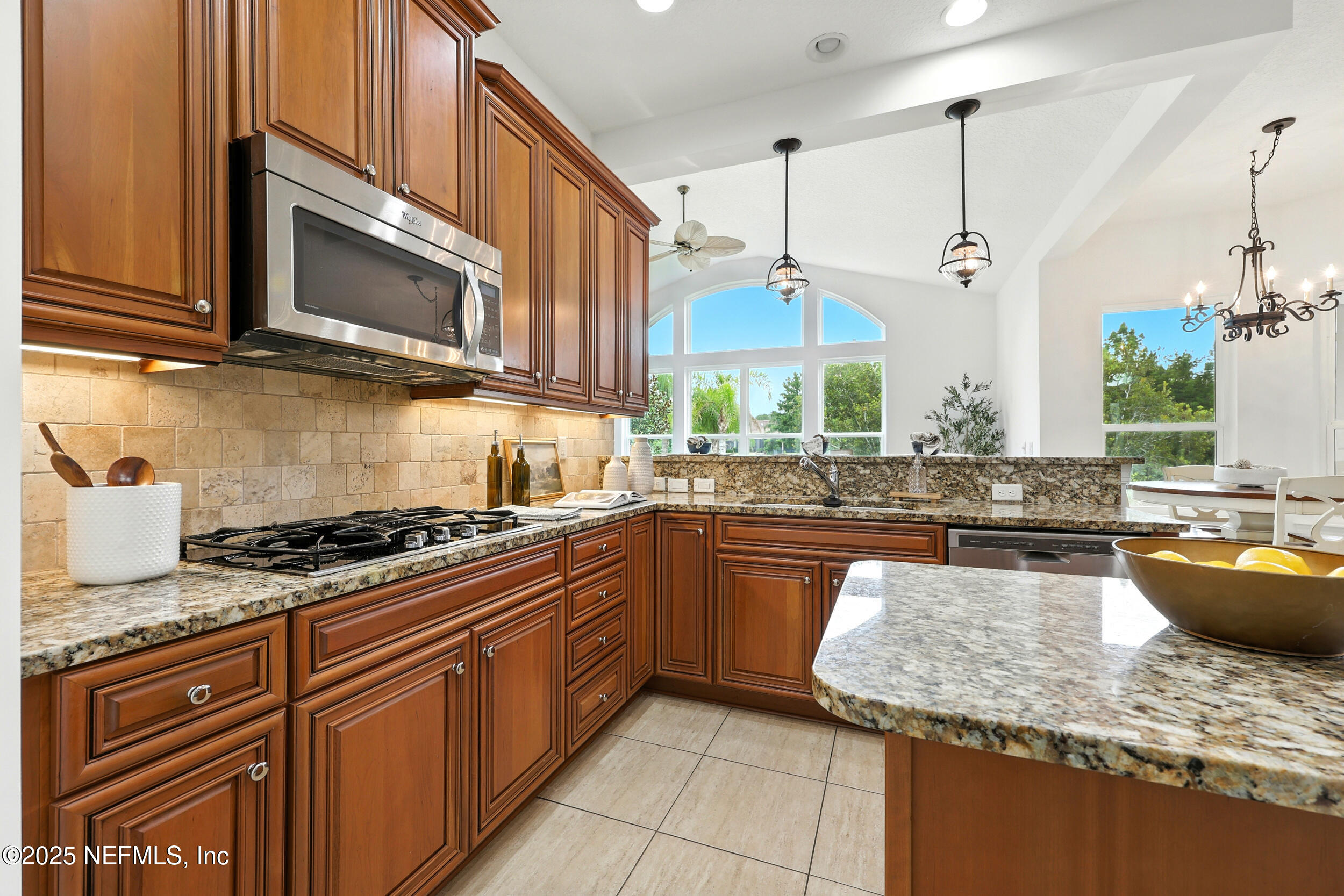 44 CUMBERLAND ISLAND Circle