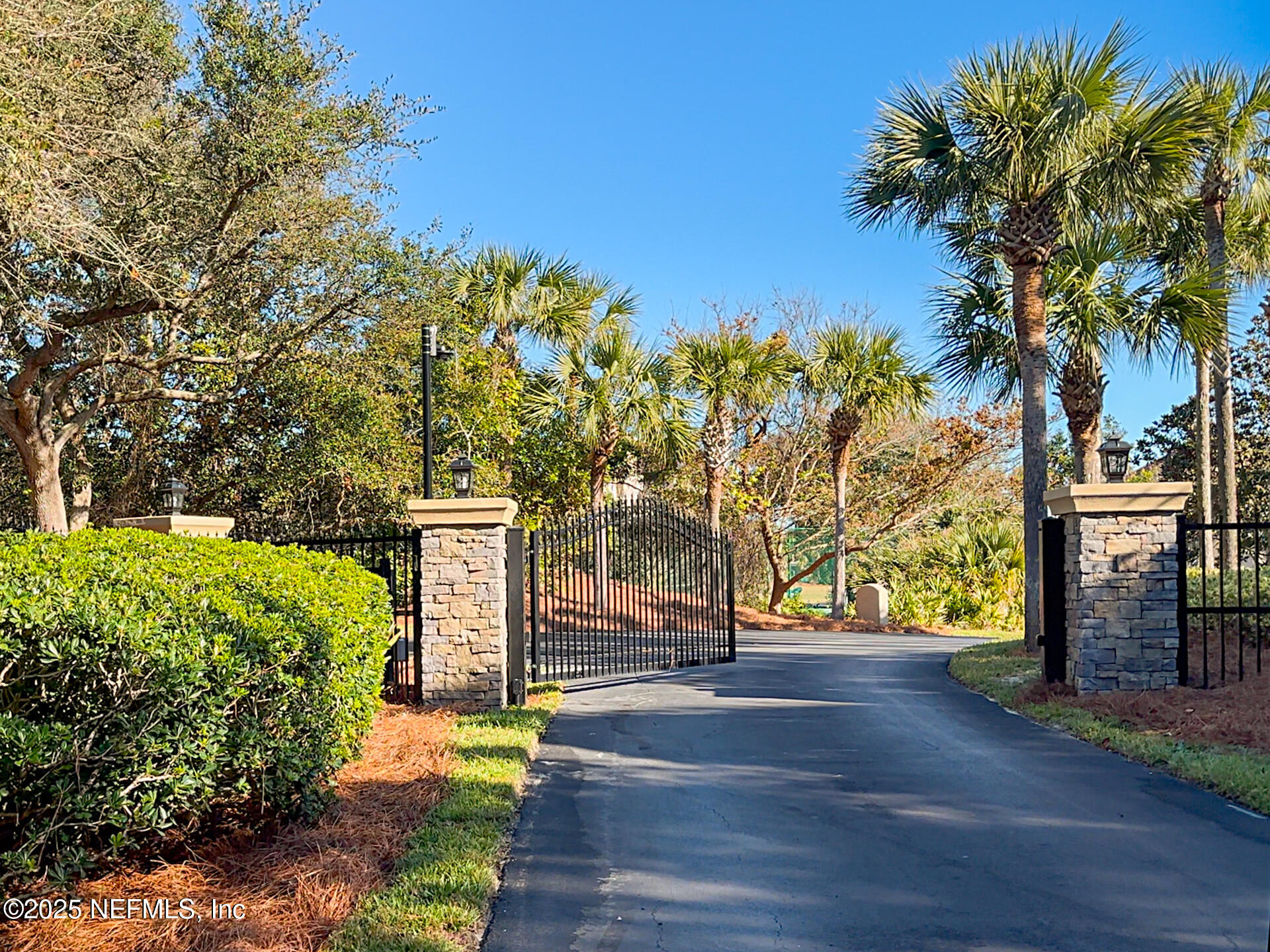 8030 FIRST COAST Highway, 201