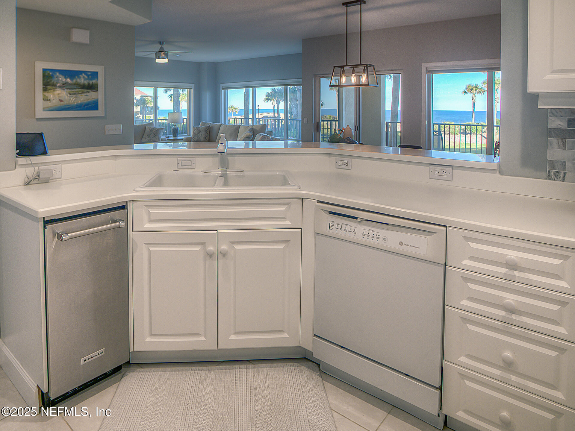 8030 FIRST COAST Highway, 201