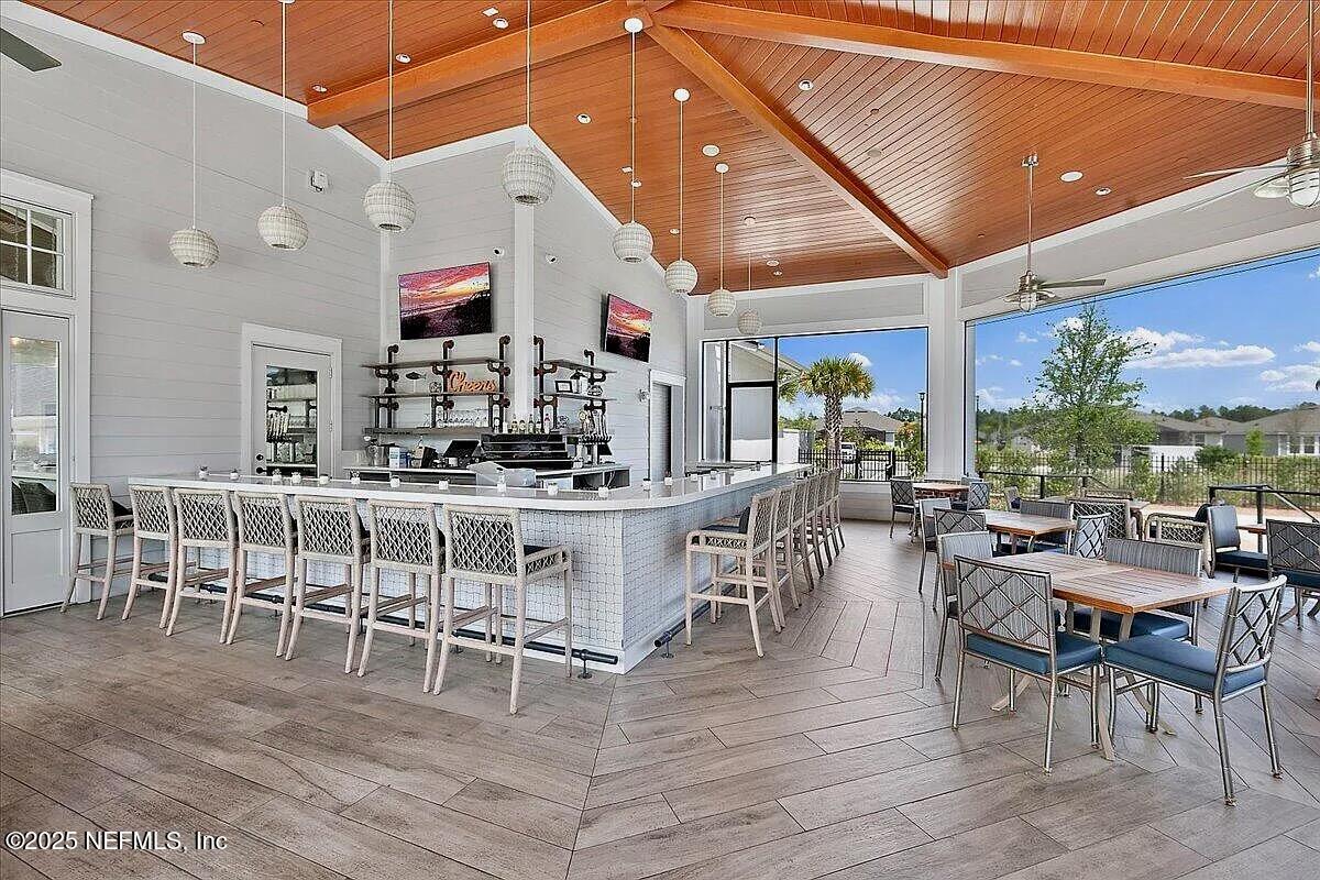 128 OYSTER SHELL Terrace