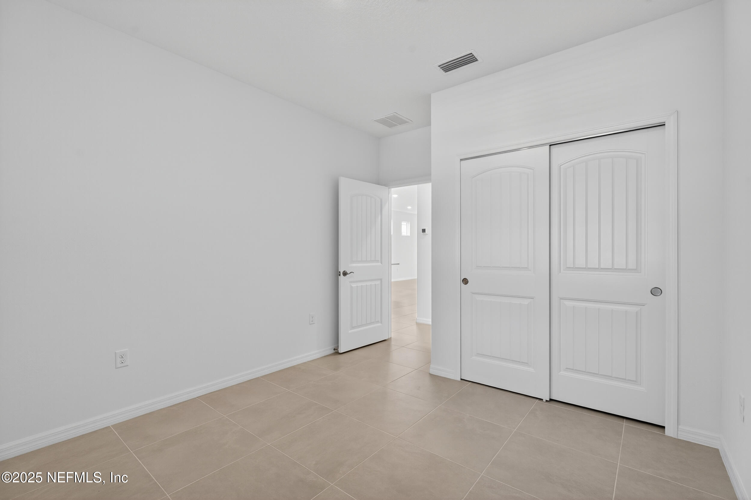 128 OYSTER SHELL Terrace