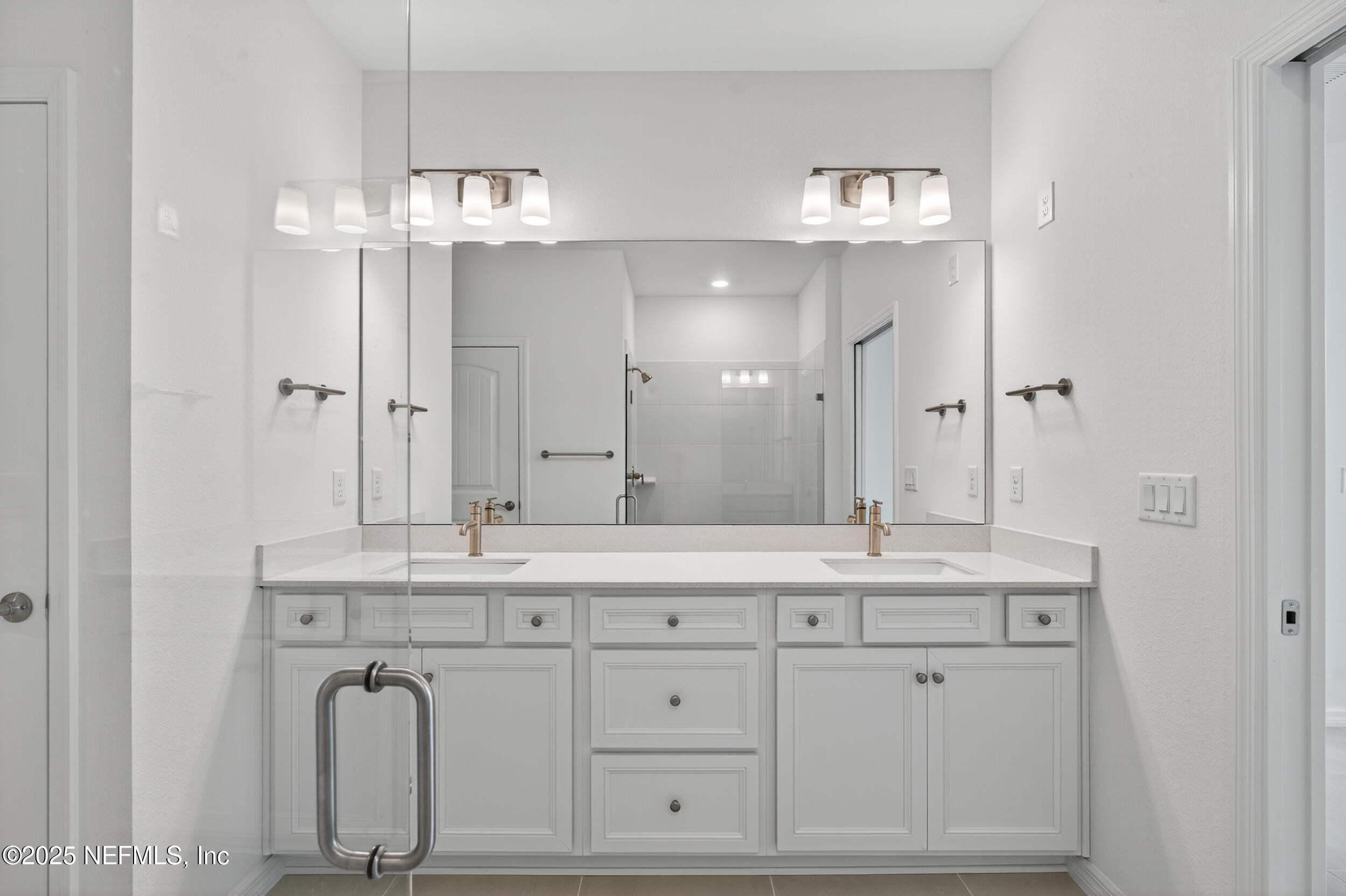 128 OYSTER SHELL Terrace