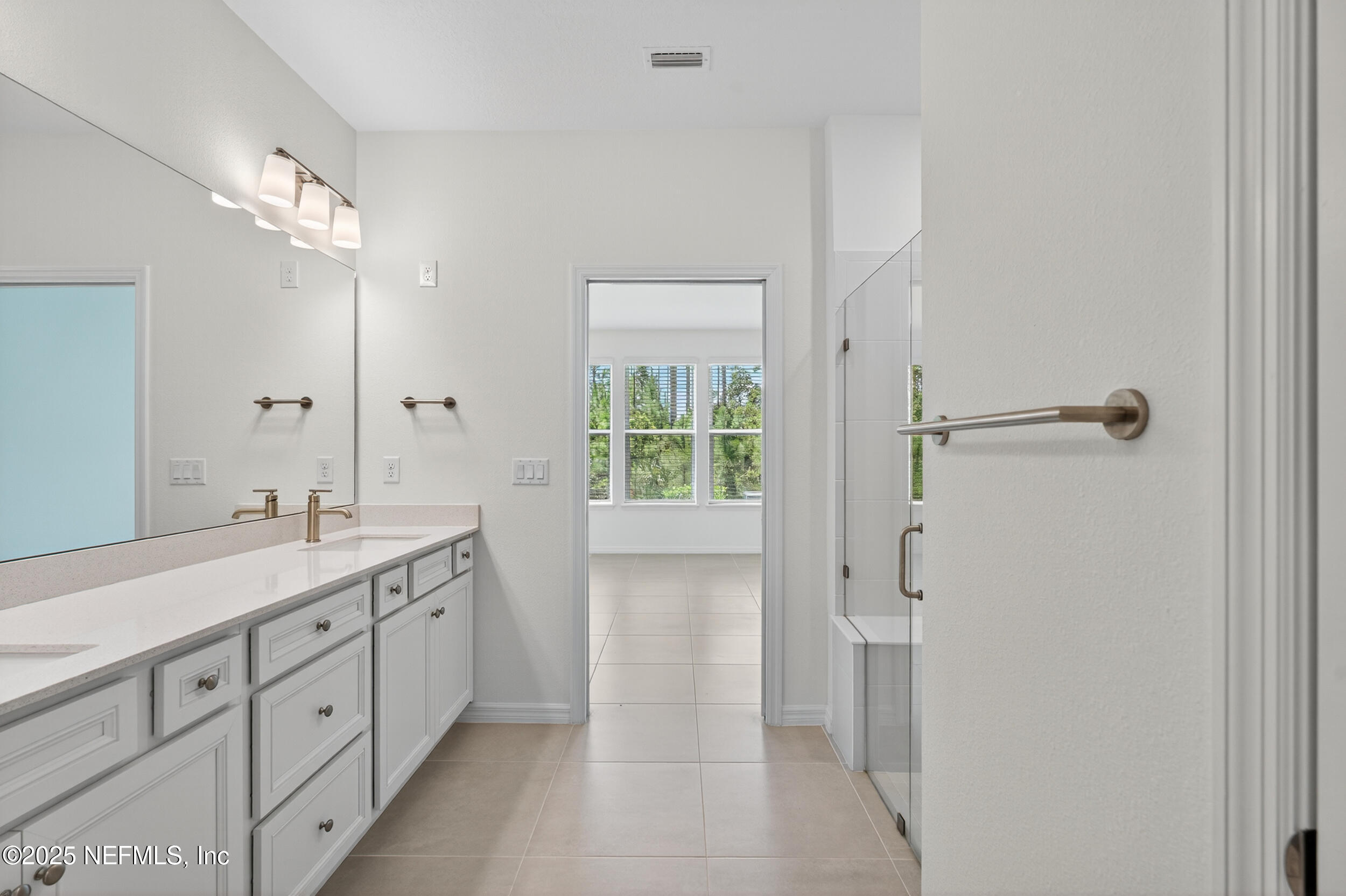 128 OYSTER SHELL Terrace
