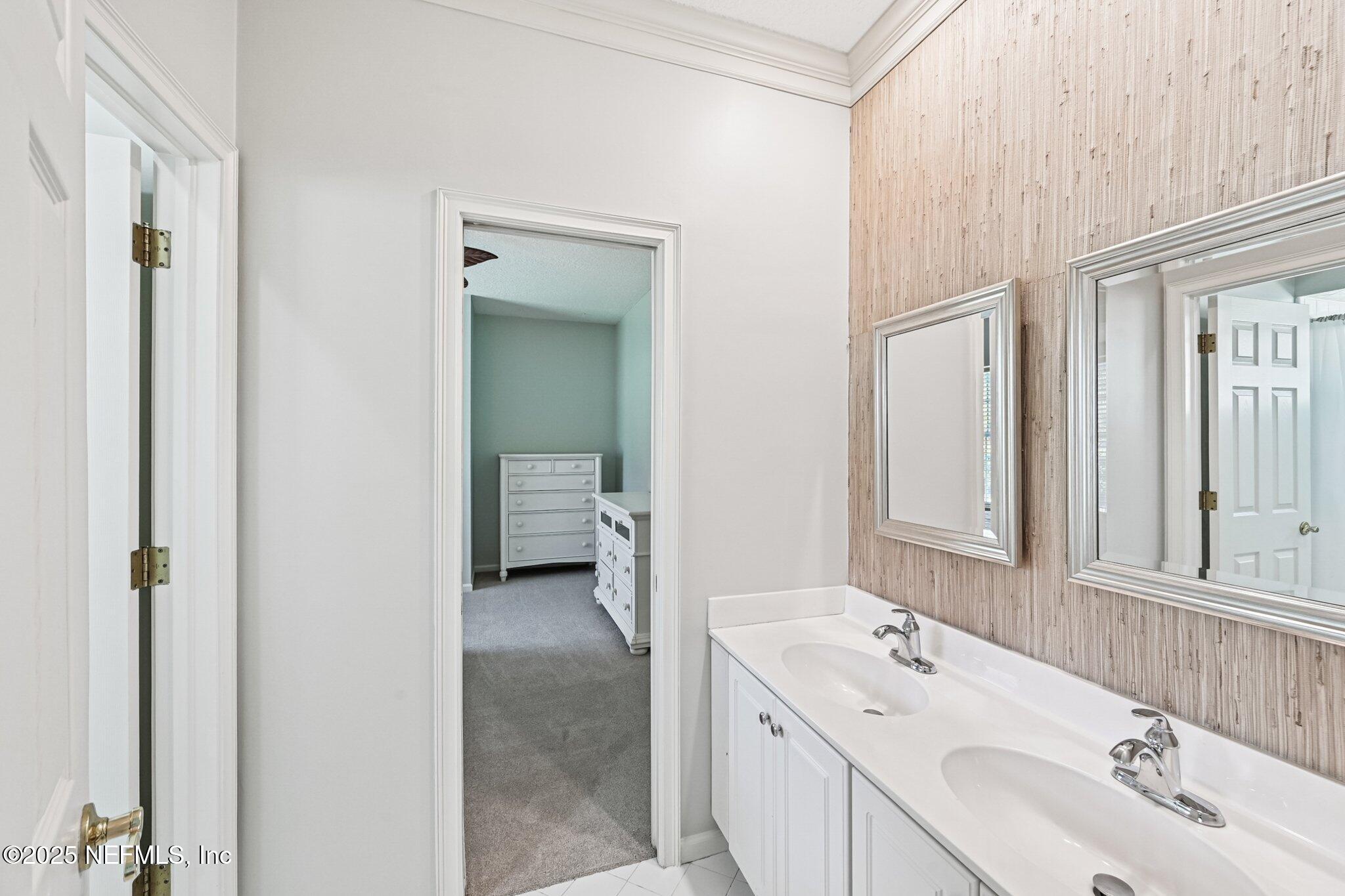 13065 FIDDLERS CREEK Road S