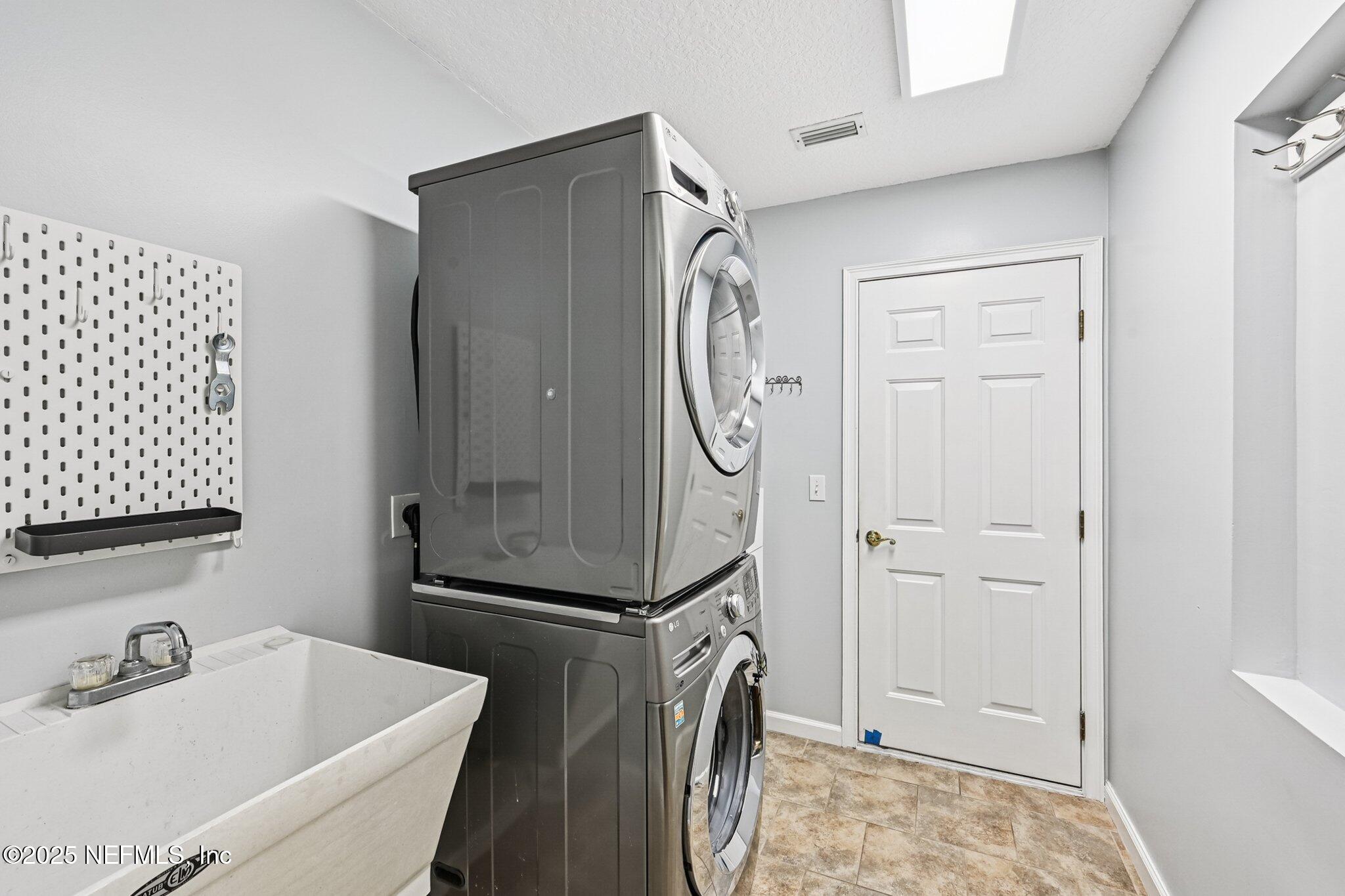 13065 FIDDLERS CREEK Road S