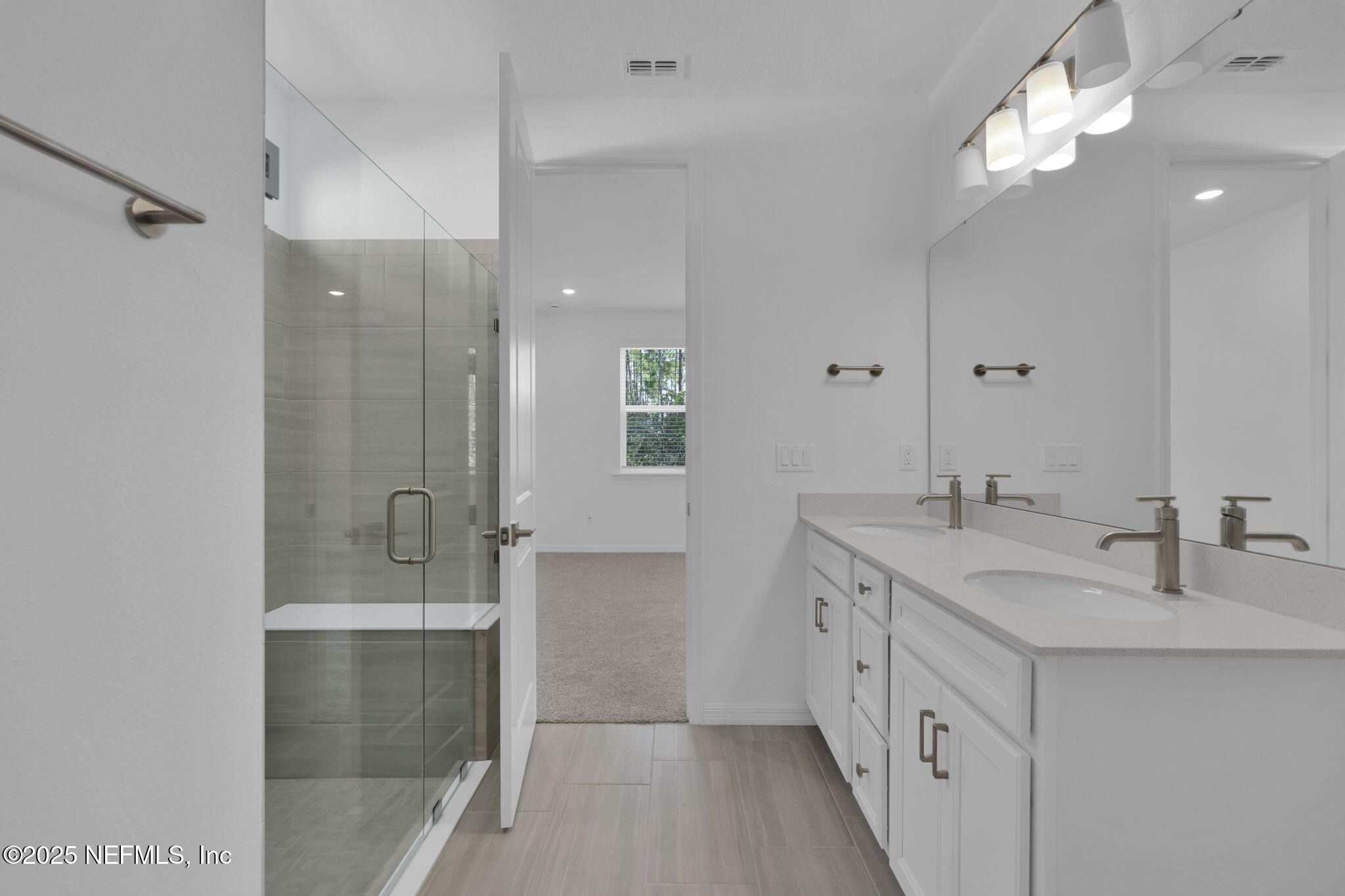 2489 BRADLEY PARK Drive